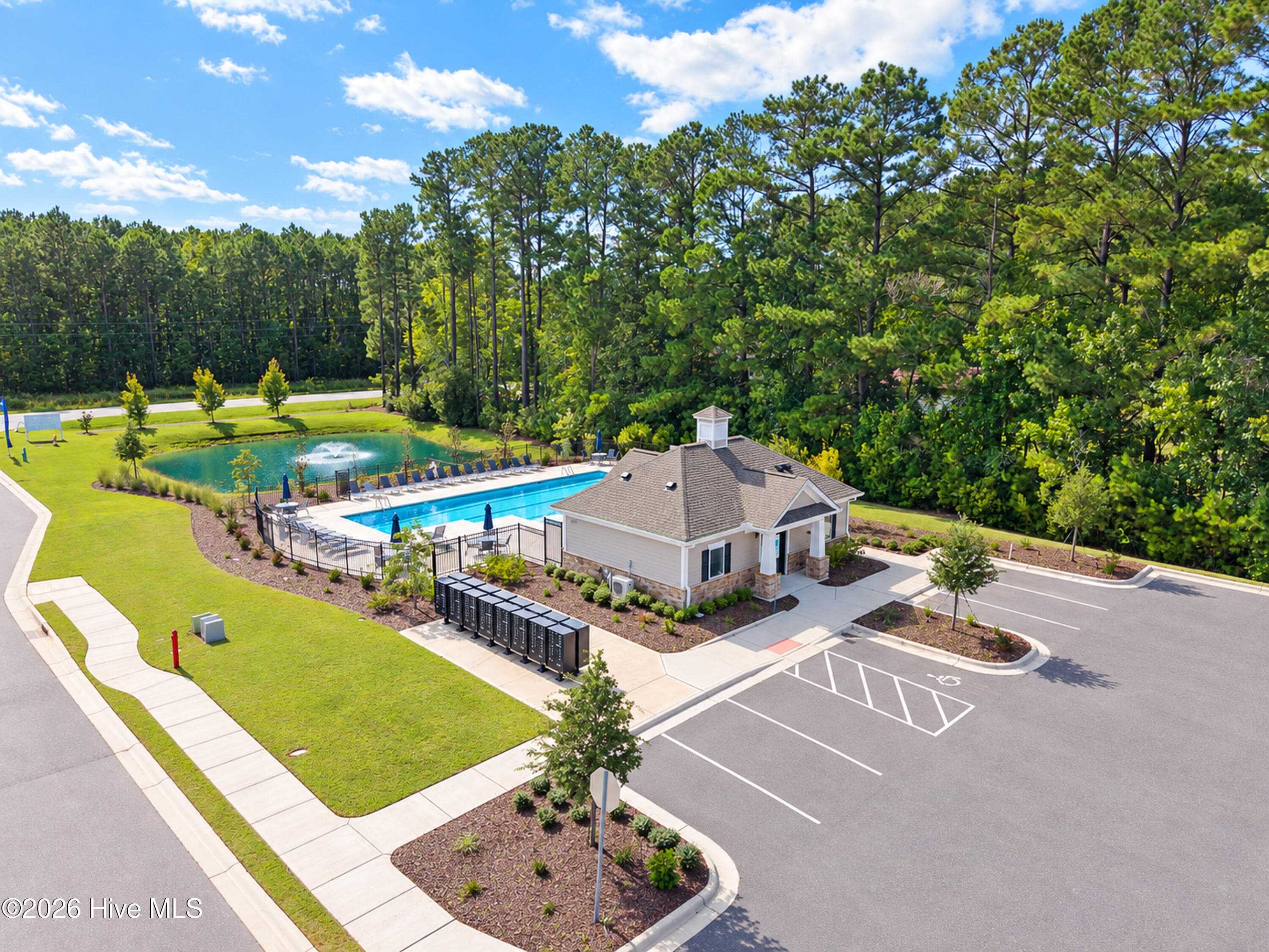 Single Family Residence at 647 Blackthorne Circle NW, Calabash, NC 28467, photo 37 of 39