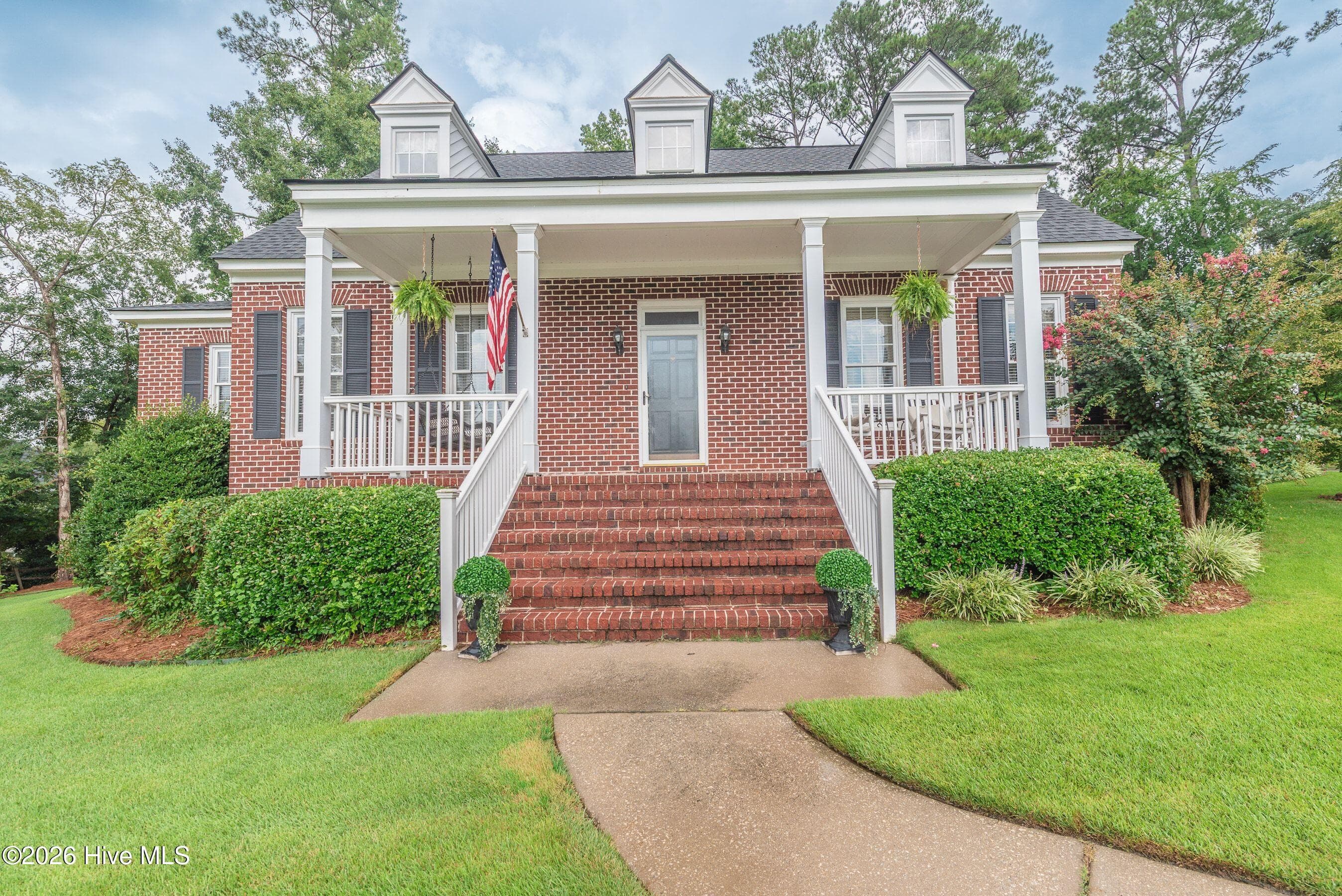 Single Family Residence at 507 Pineview Court, Martinez, GA 30907, photo 5 of 42