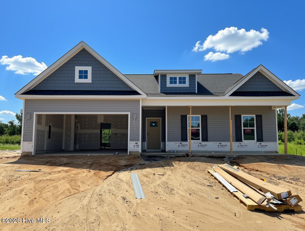 Single Family Residence at 201 Ashley Heights Drive, Aberdeen, NC 28315, photo 5 of 39