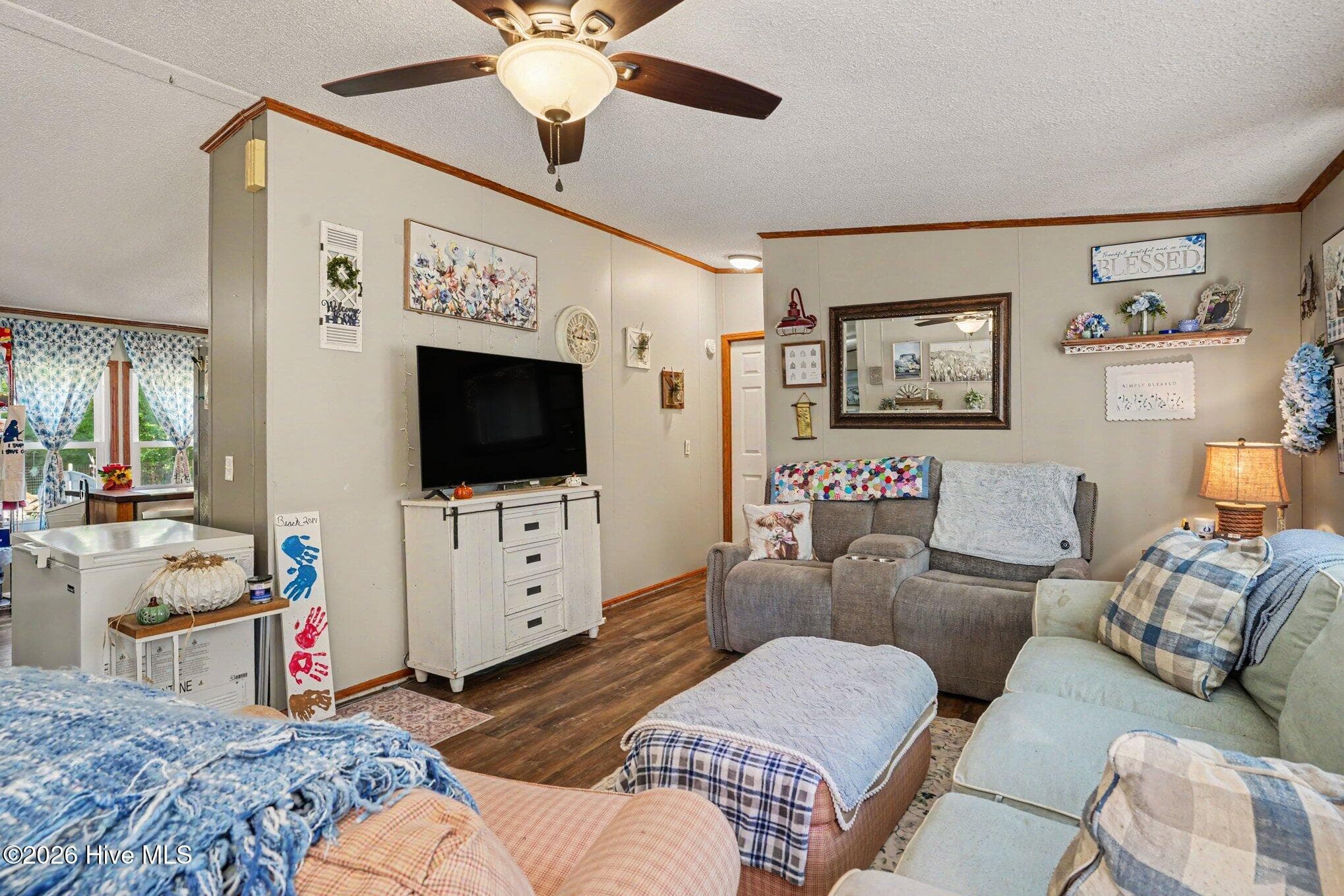 Manufactured Home at 1772 Highway 57 N, Little River, SC 29566, photo 6 of 33