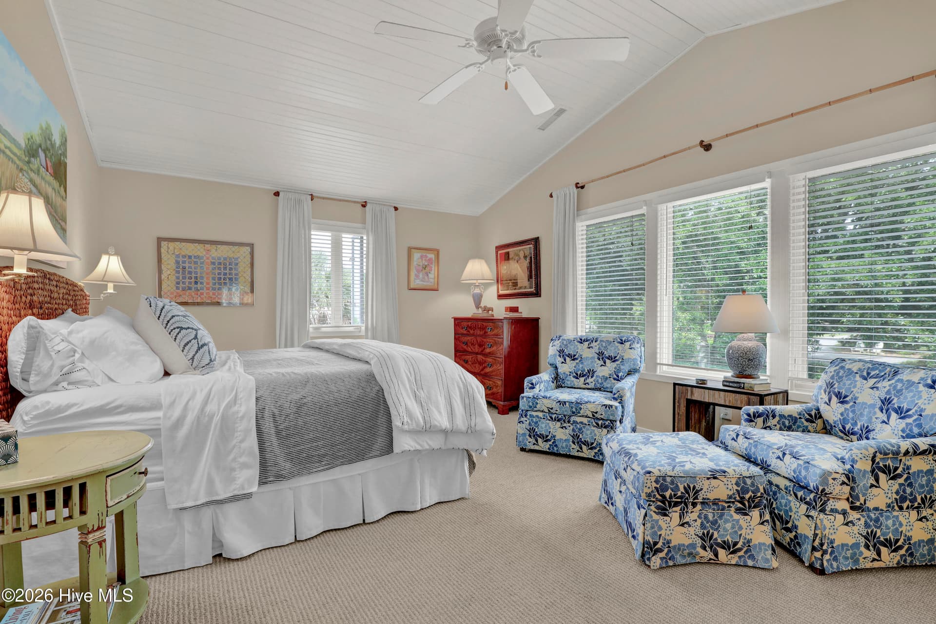 Single Family Residence at 650 Red Fox Trail, Hampstead, NC 28443, photo 3 of 4