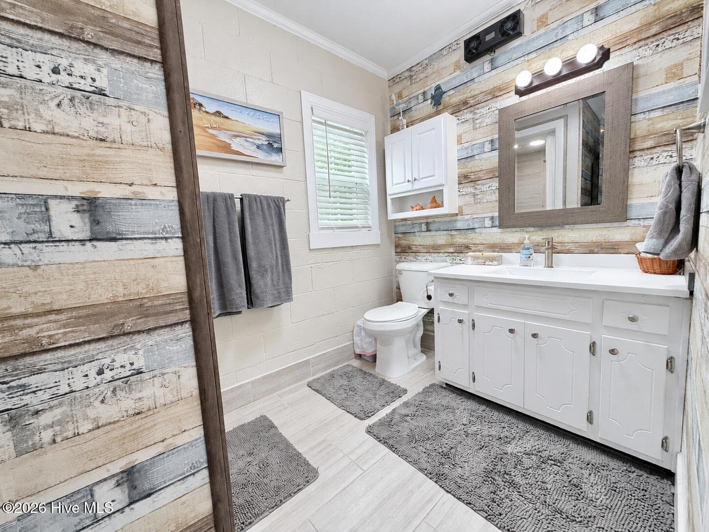Bedroom #3 and bonus room bathroom - 5405 Cedar Tree Lane, Emerald Isle, NC 28594