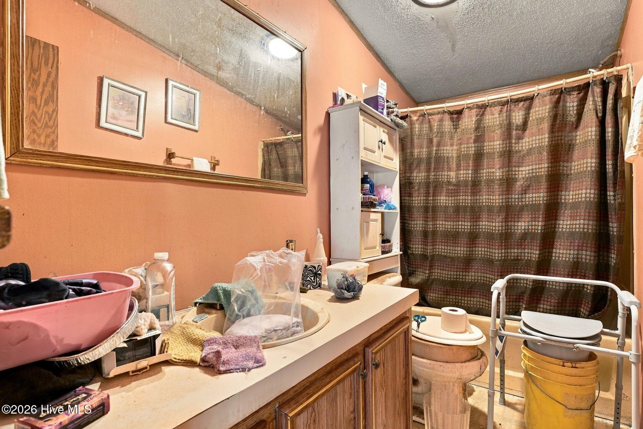Manufactured Home at 146 Birch Drive, Vass, NC 28394, photo 11 of 24