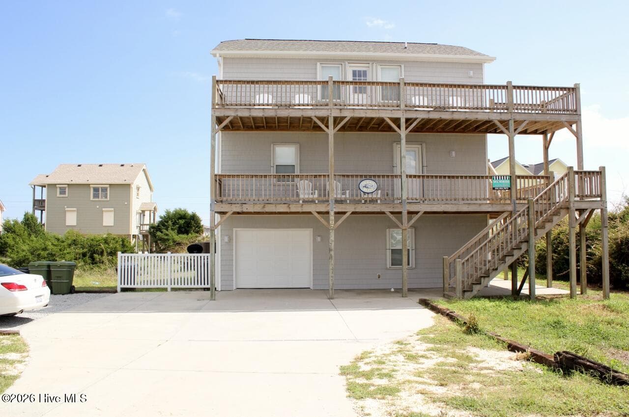 Single Family Residence at 1907 Emerald Drive, Emerald Isle, NC 28594, photo 9 of 78