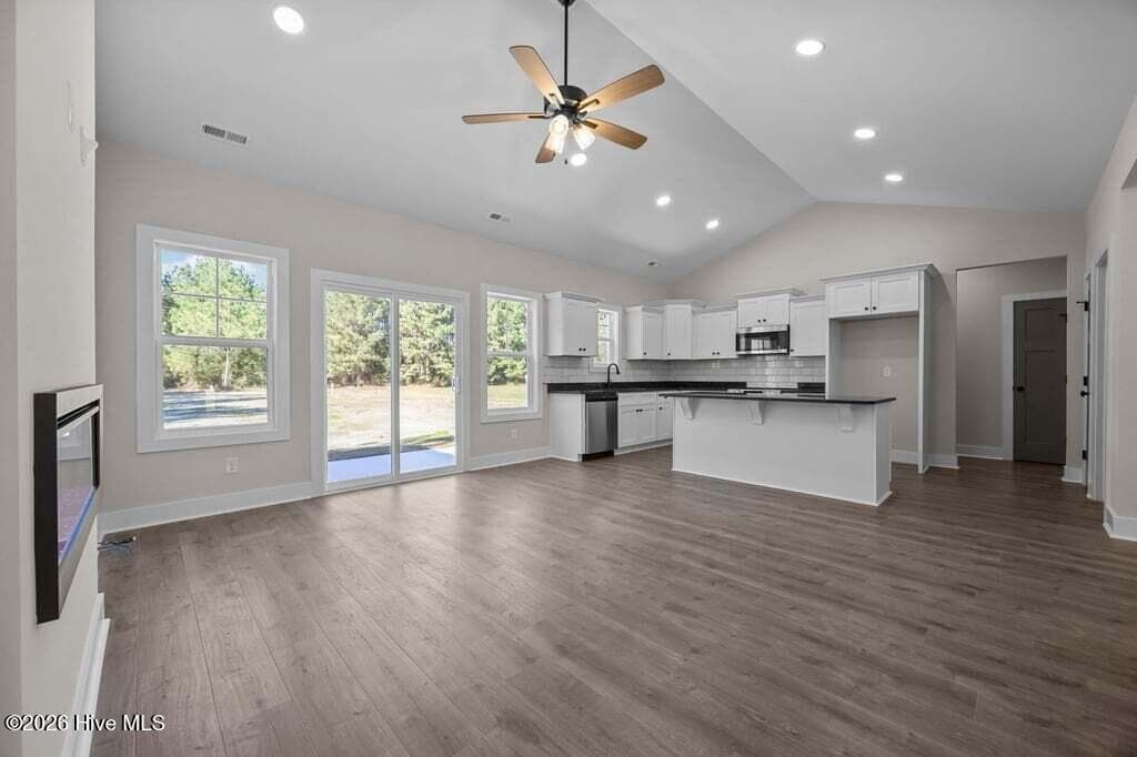 Single Family Residence at 5715 Edith Road, Ayden, NC 28513, photo 16 of 26