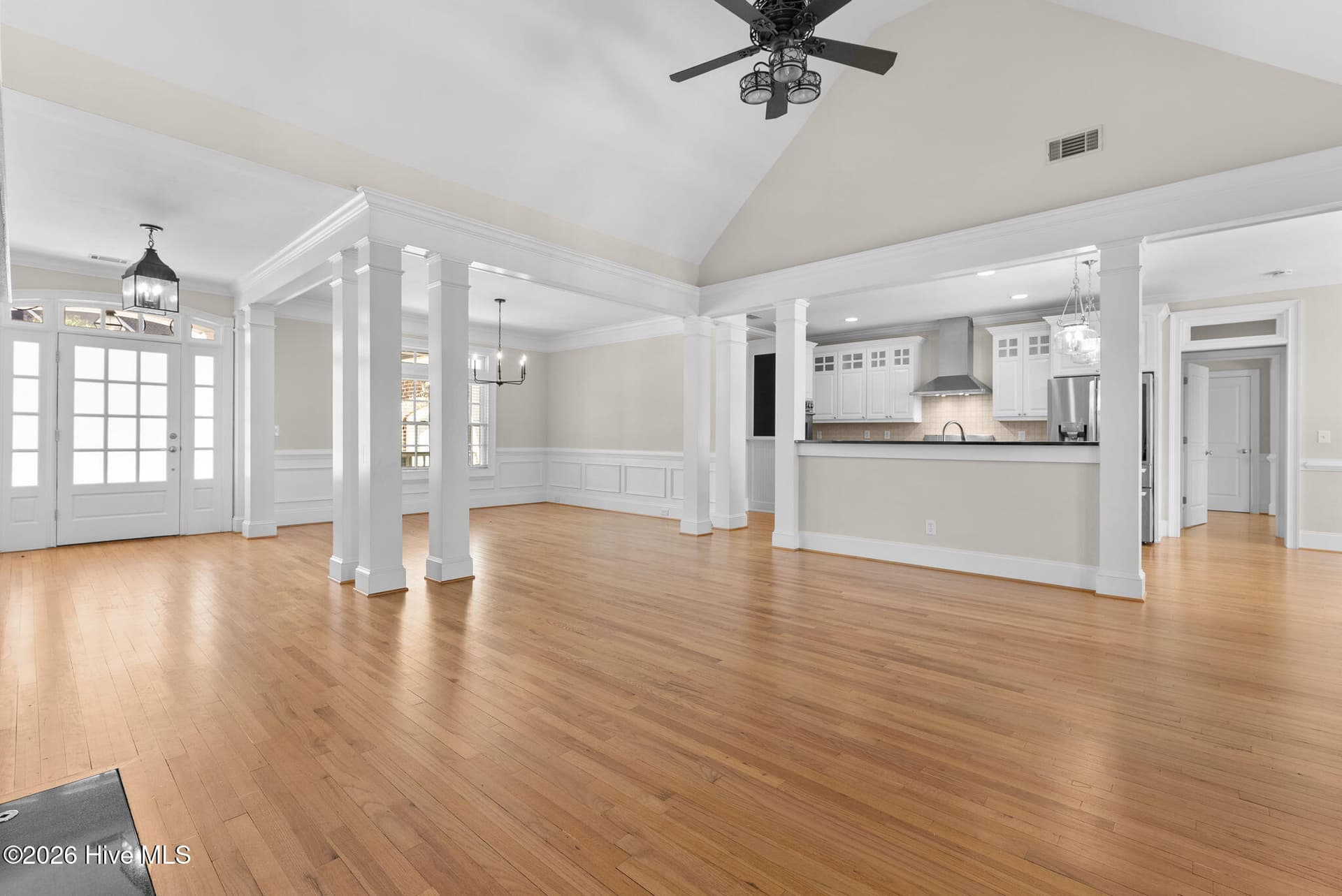 Single Family Residence at 395 E Shoreline Drive, North Augusta, SC 29841, photo 12 of 52
