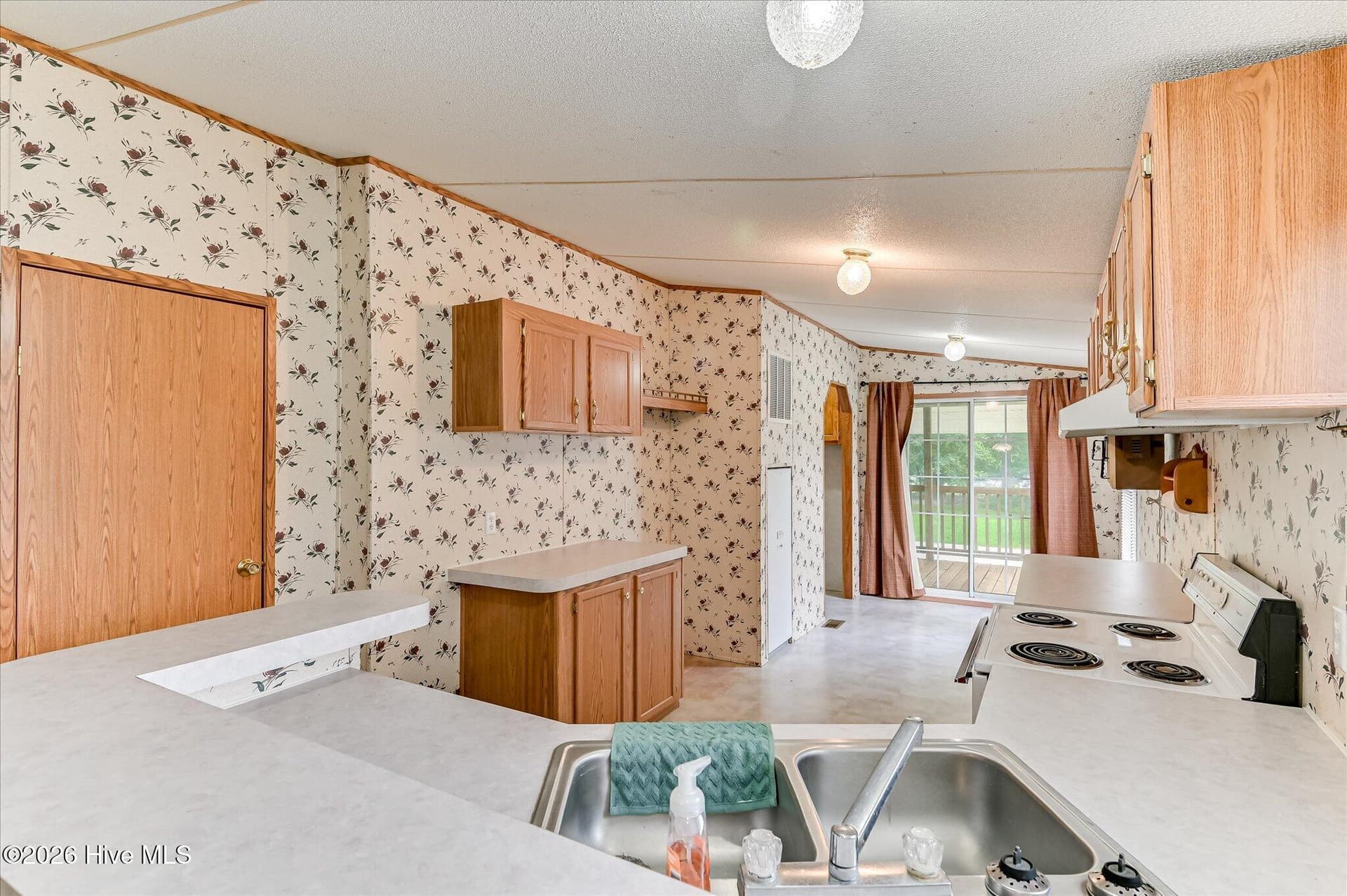 53 Ridge Road, Norwood, GA 30821