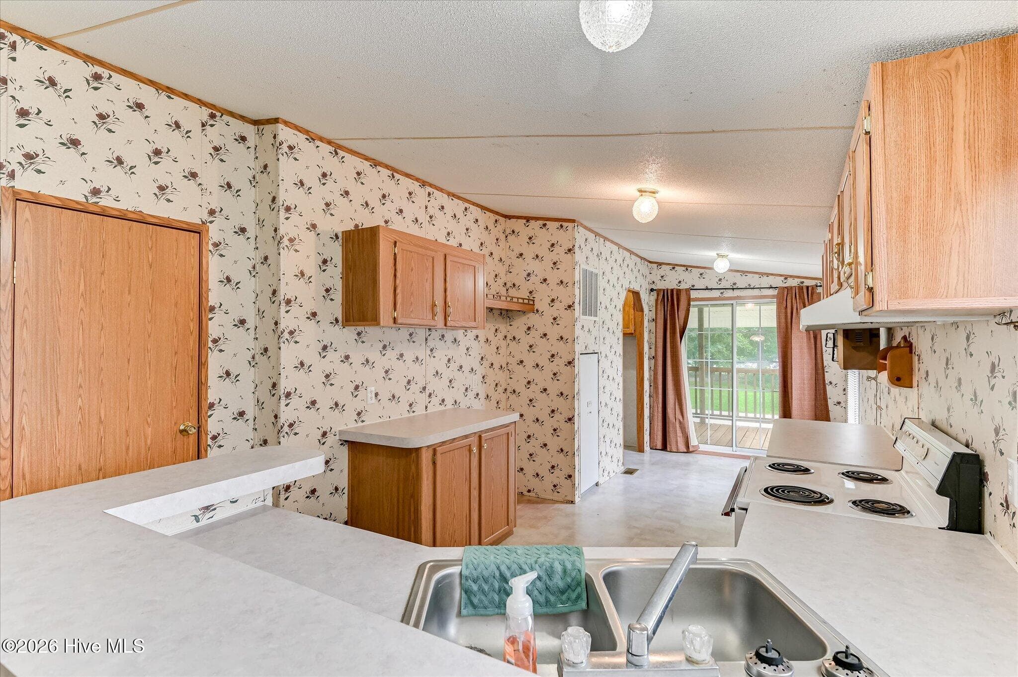 53 Ridge Road, Norwood, GA 30821
