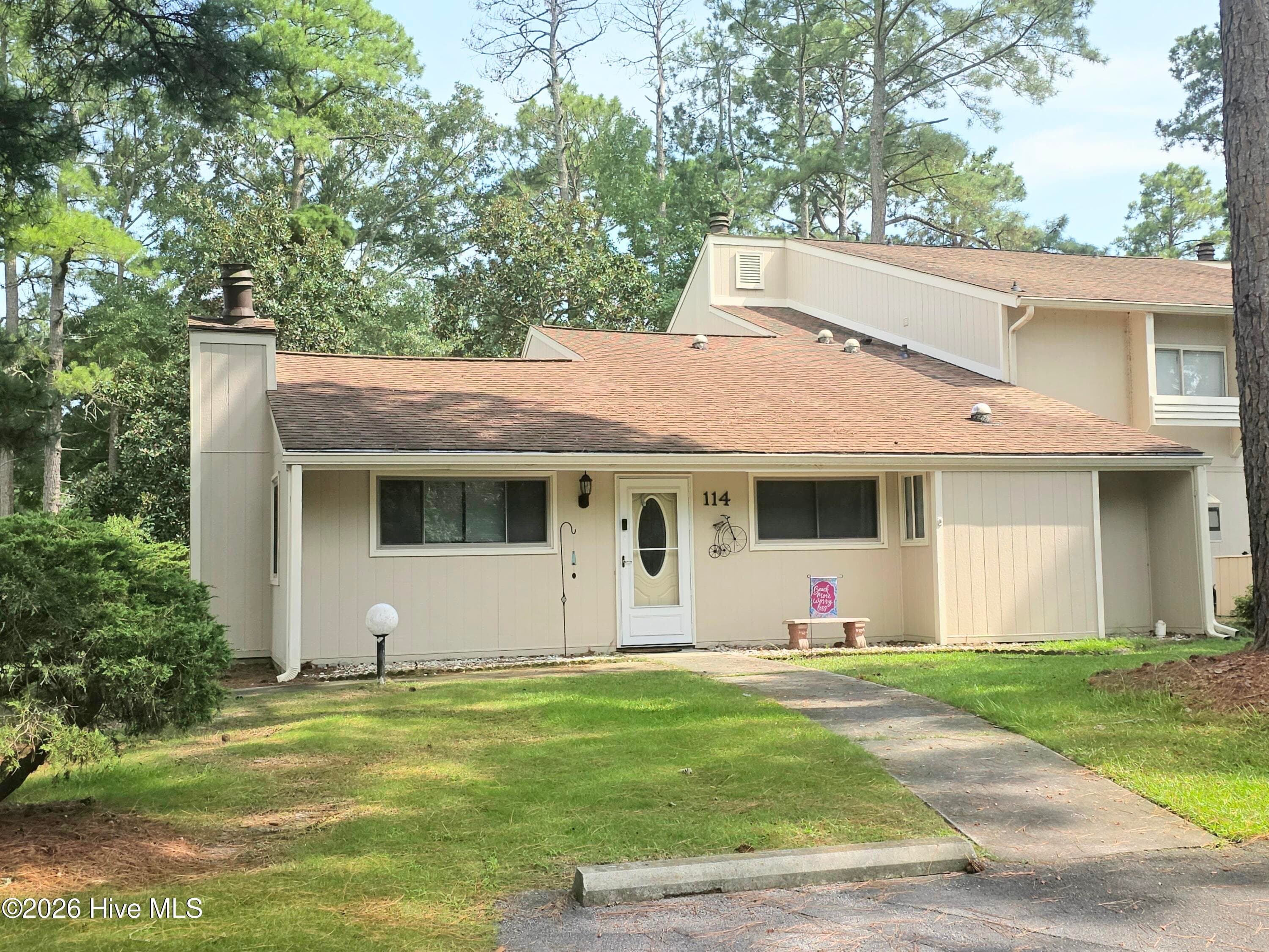114 Quarterdeck, New Bern, NC 28562