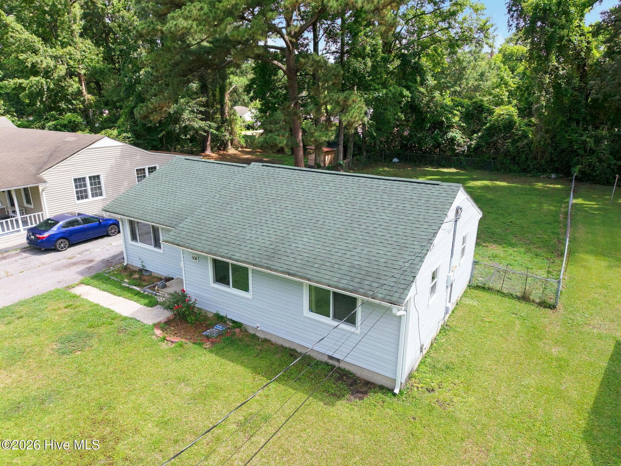Single Family Residence at 508 Oak Lane, Jacksonville, NC 28540, photo 3 of 35