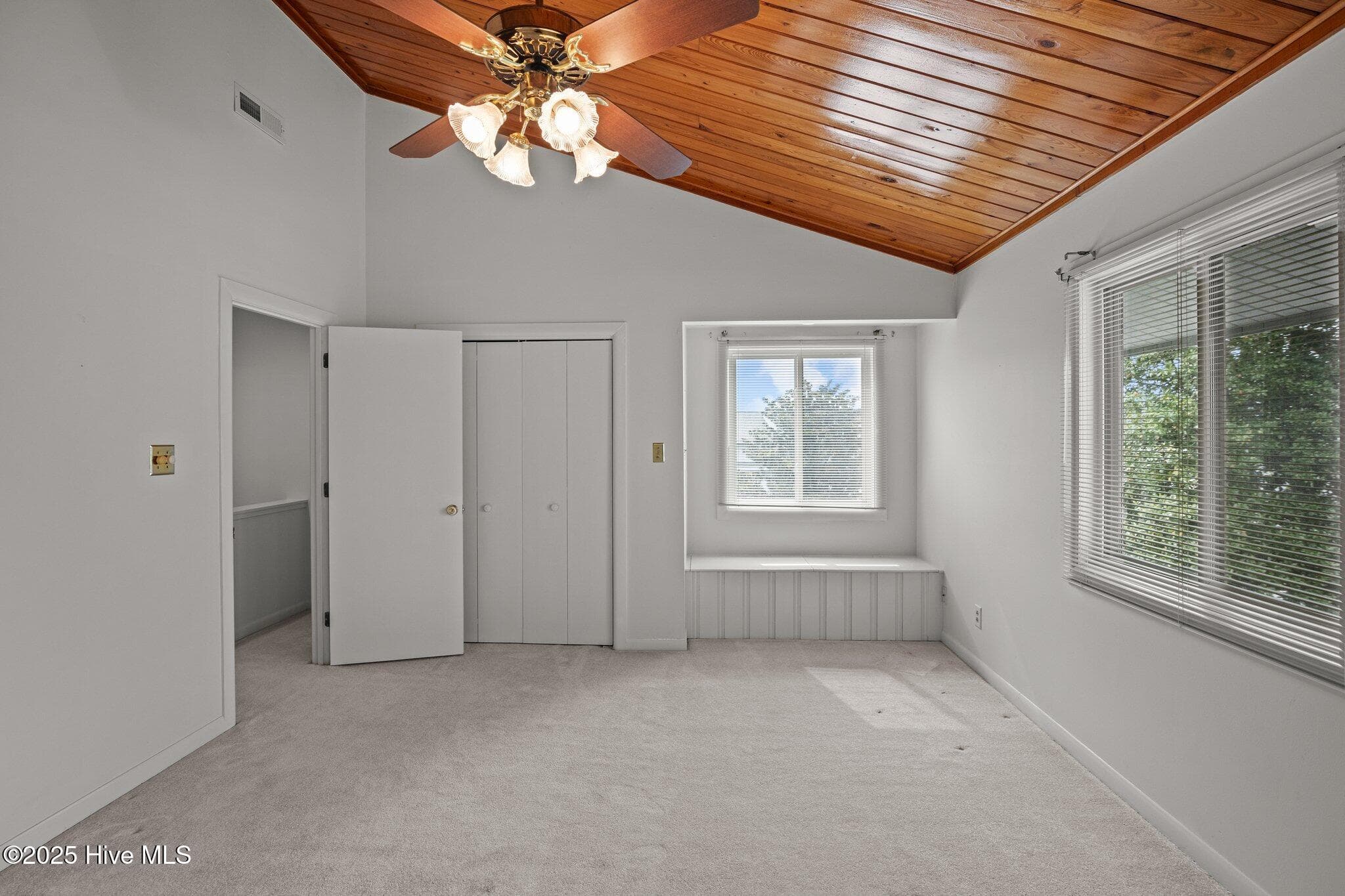 Townhouse at 24 Batts Hill Road, New Bern, NC 28562, photo 39 of 50