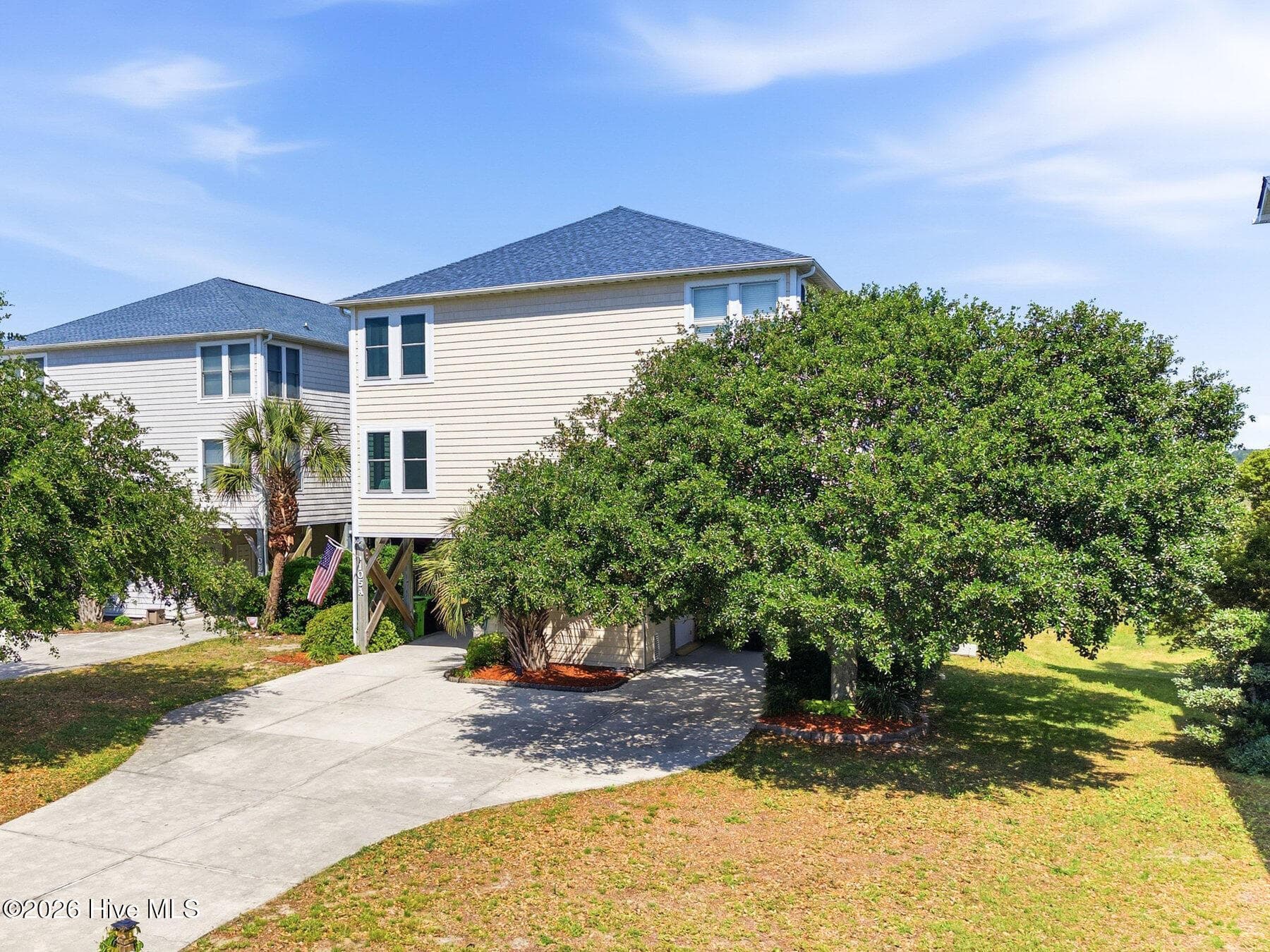 105 A Bay Drive, Surf City, NC 28445