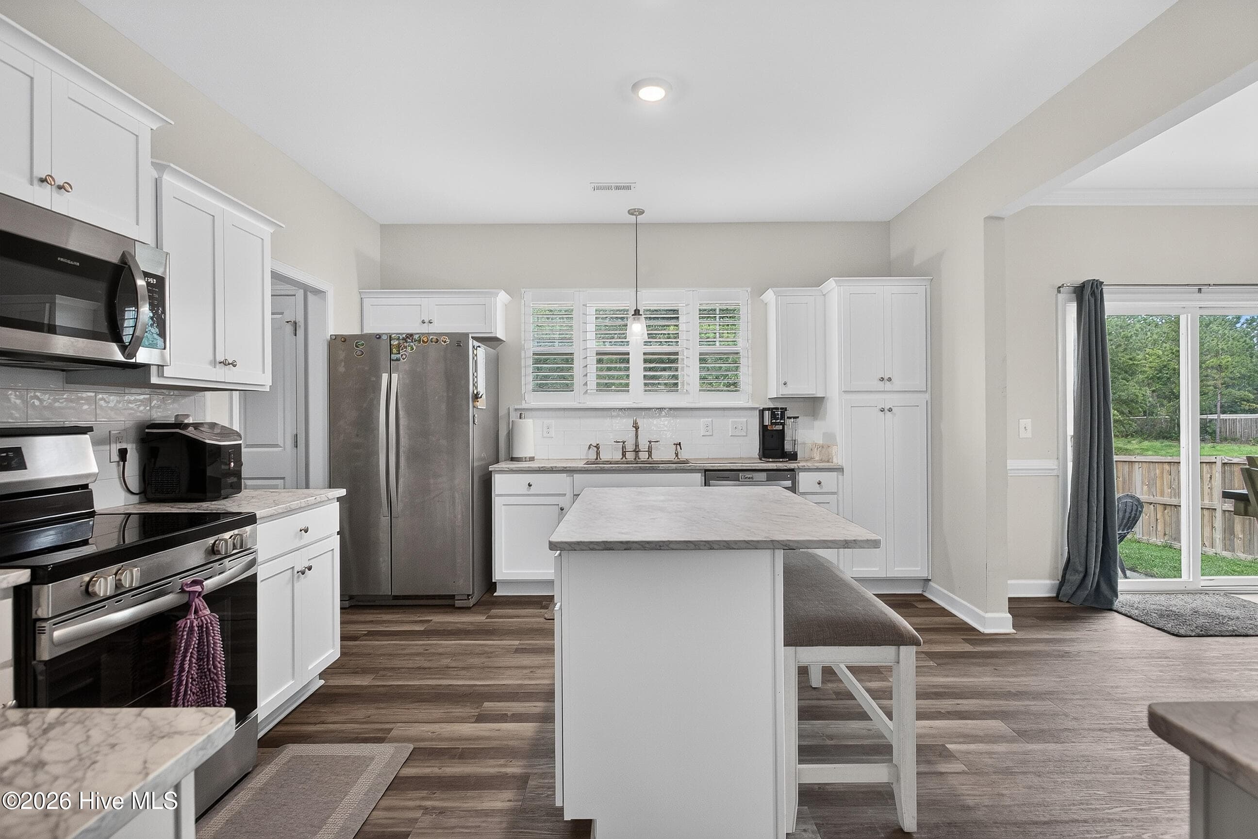 Single Family Residence at 604 Macy Place, Hubert, NC 28539, photo 14 of 35