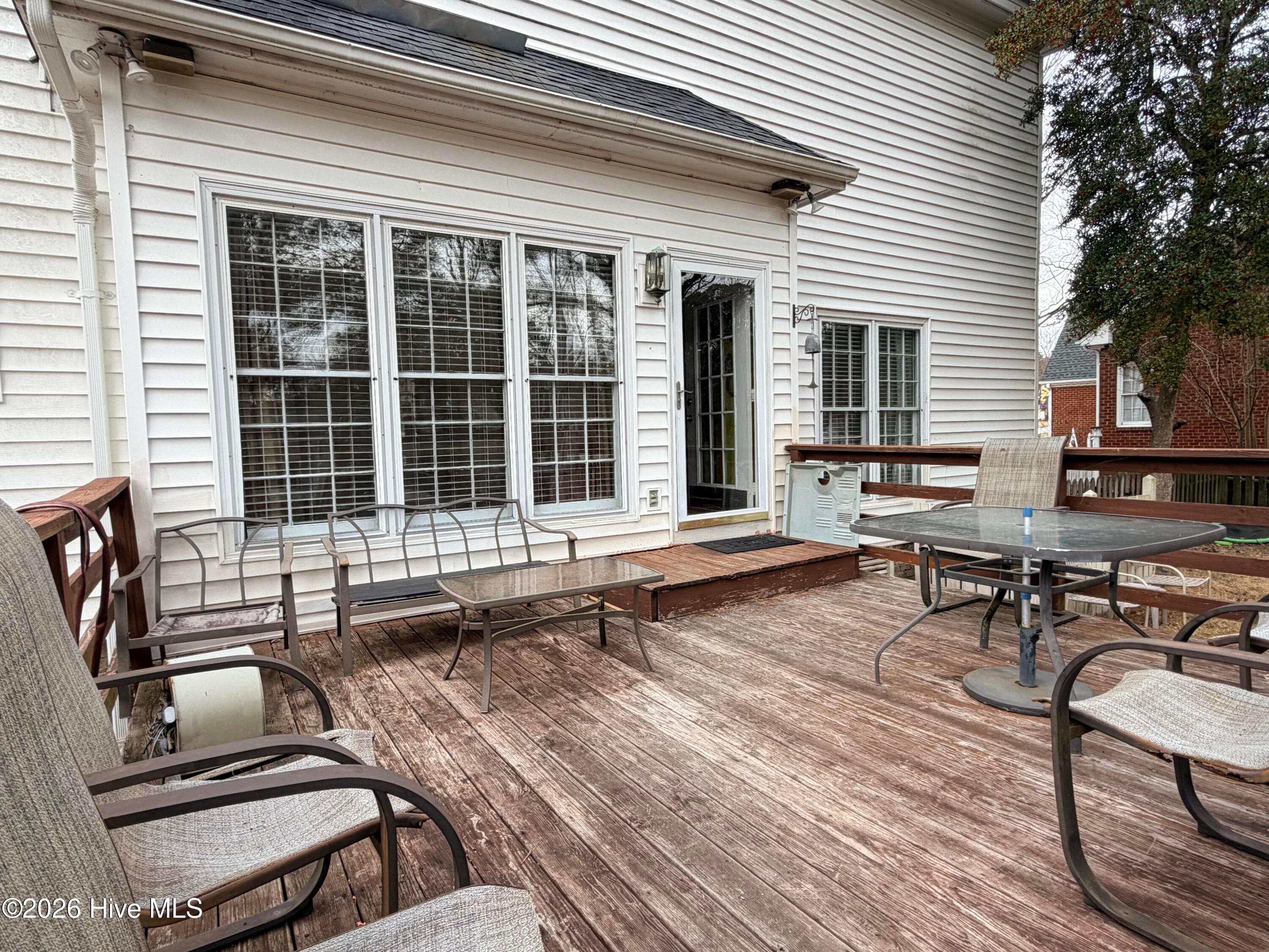Single Family Residence at 3013 Brassfield Drive, Rocky Mount, NC 27803, photo 2 of 2