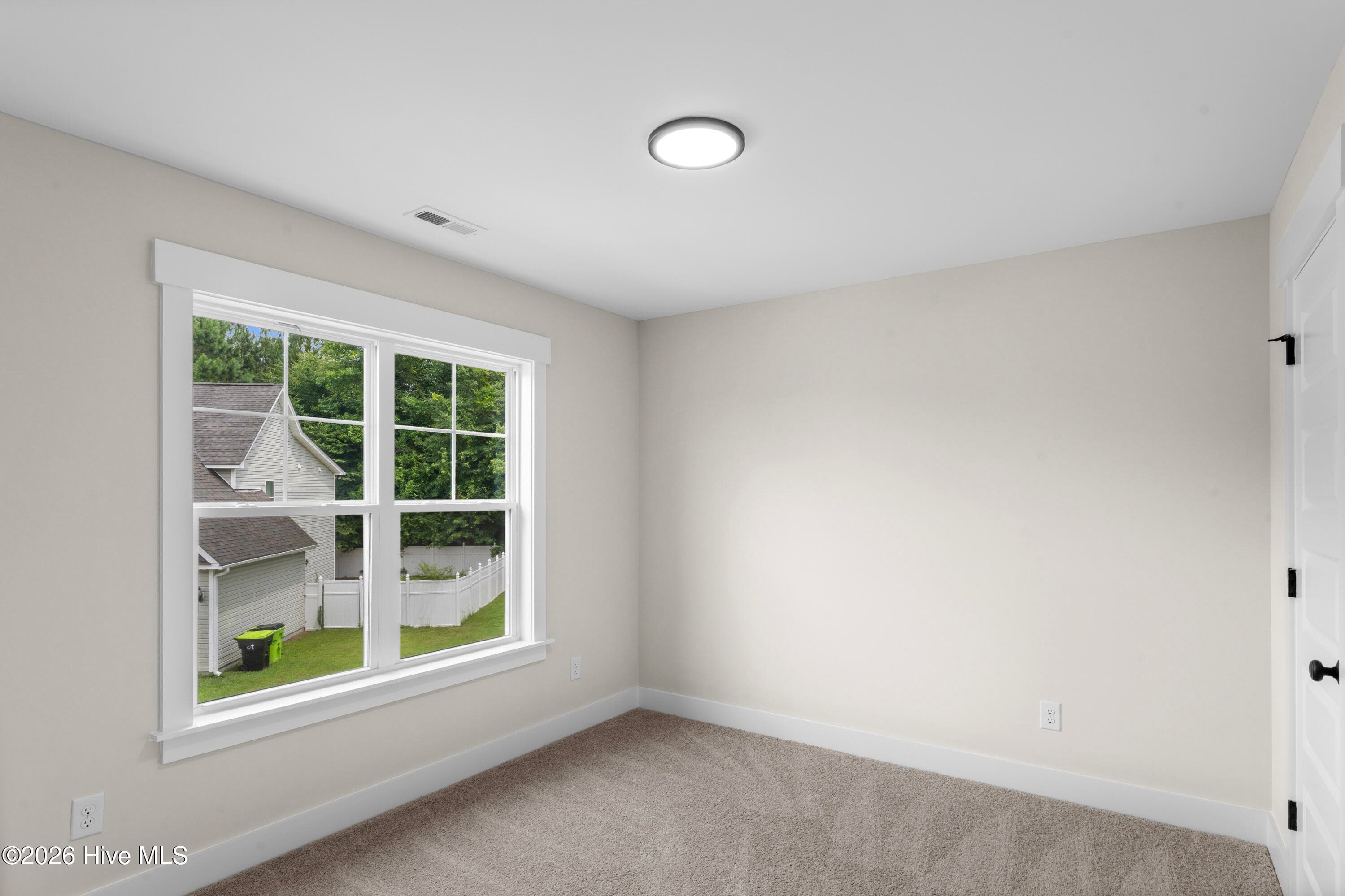 Single Family Residence at 400 Stone Hawk Lane, New Bern, NC 28560, photo 93 of 110