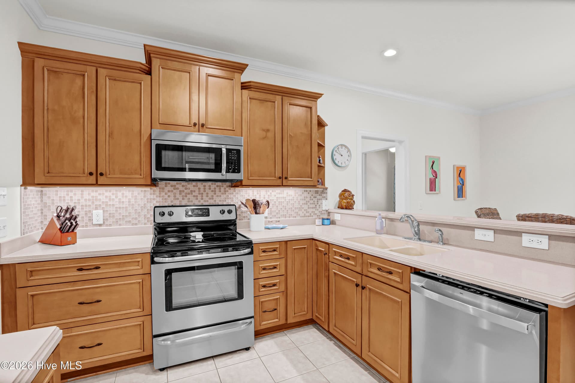 Single Family Residence at 302 Pecan Court, Hampstead, NC 28443, photo 22 of 46