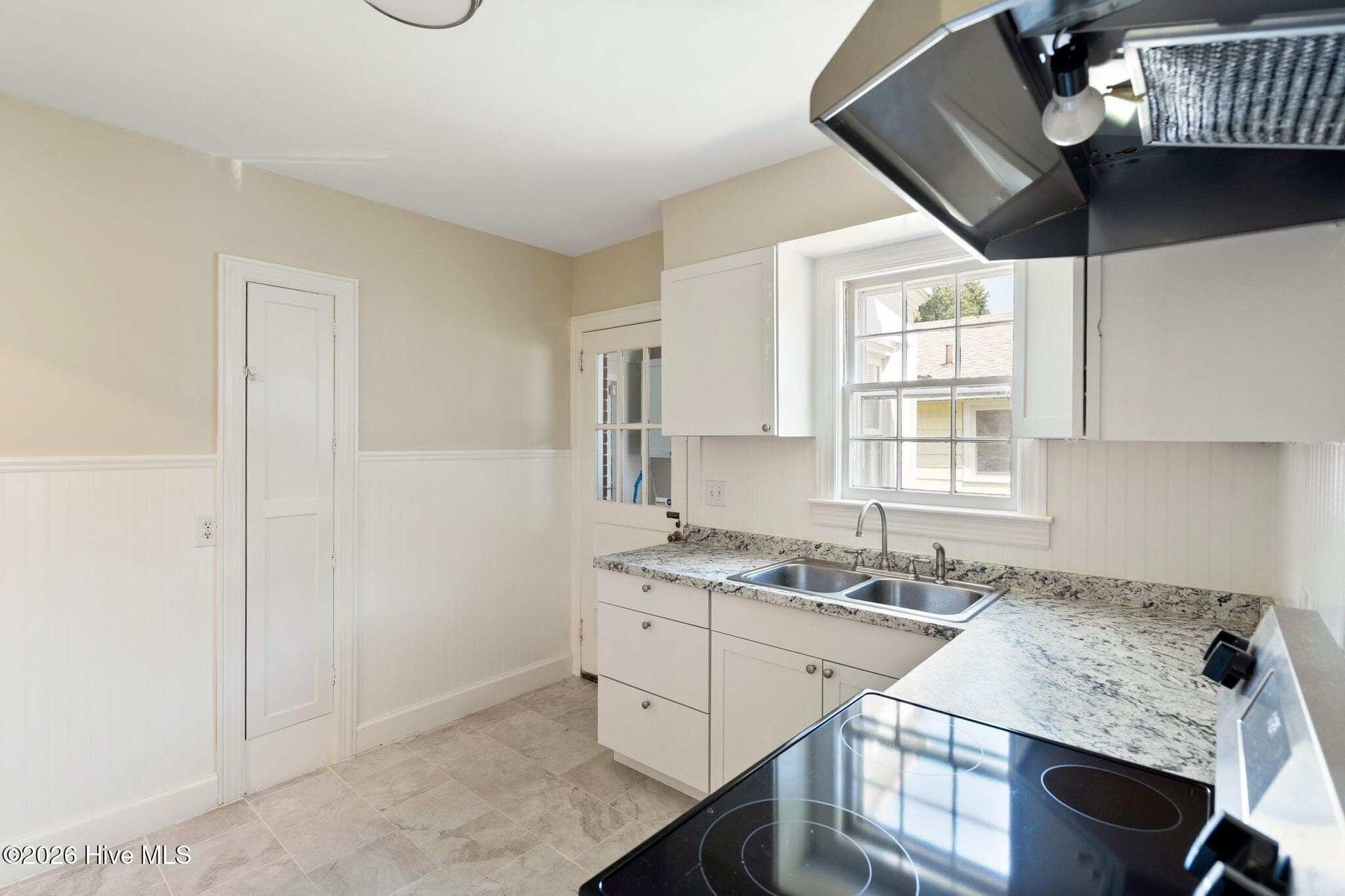 Single Family Residence at 233 N 25th Street, Wilmington, NC 28405, photo 20 of 43