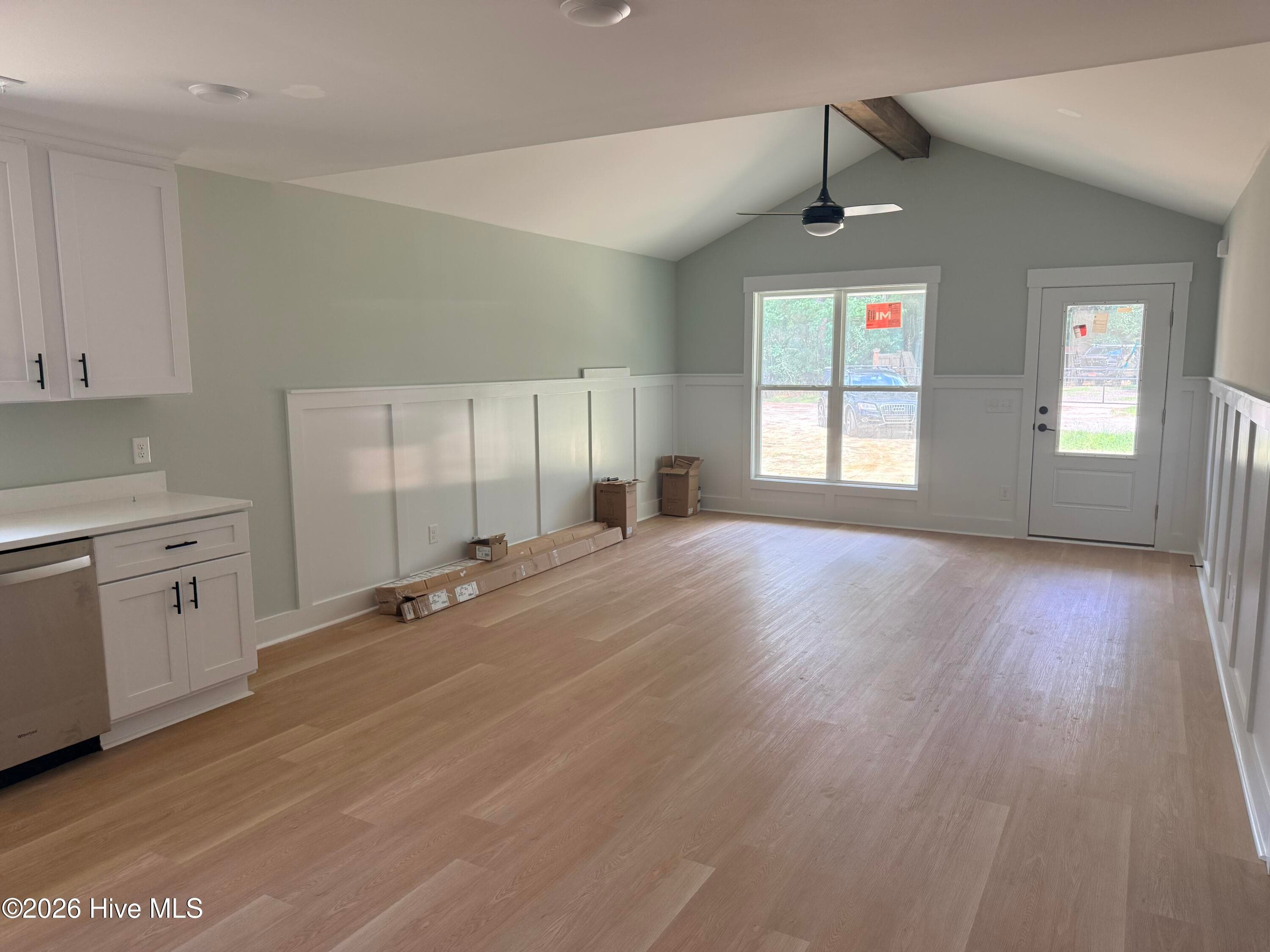 Single Family Residence at 302 Pine Court, Hampstead, NC 28443, photo 15 of 91