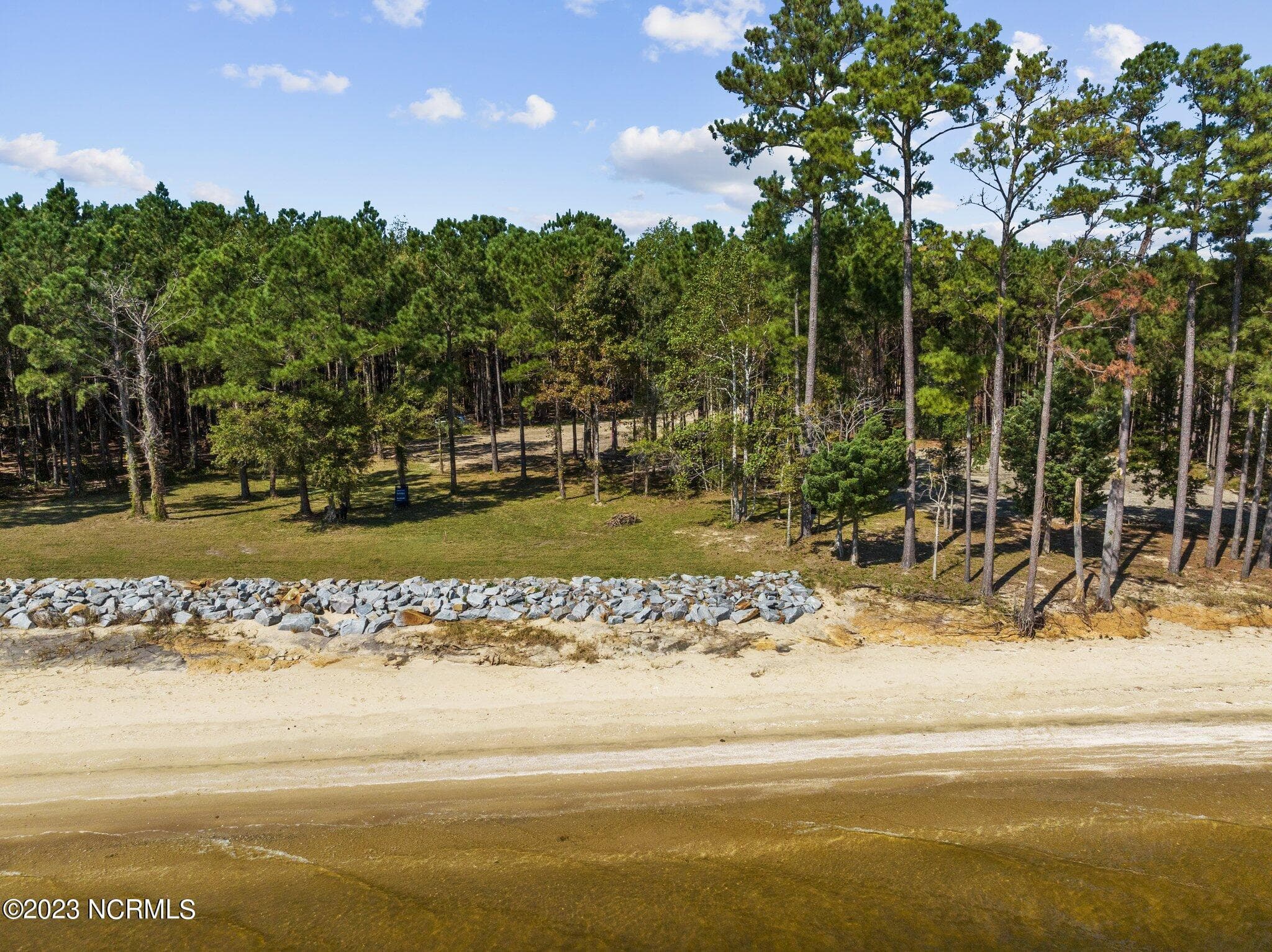 4 4 Sandy Bay Drive E, Oriental, NC 28571
