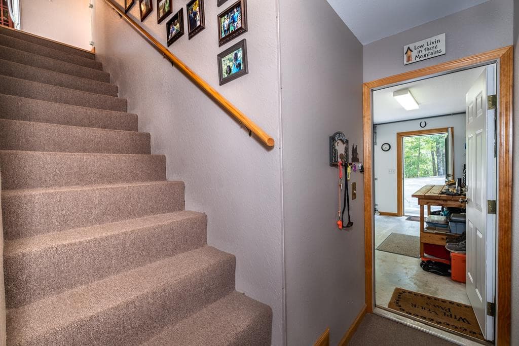 Single Family Residence at 78 Hawk Nest Place, Murphy, NC 28906, photo 46 of 83