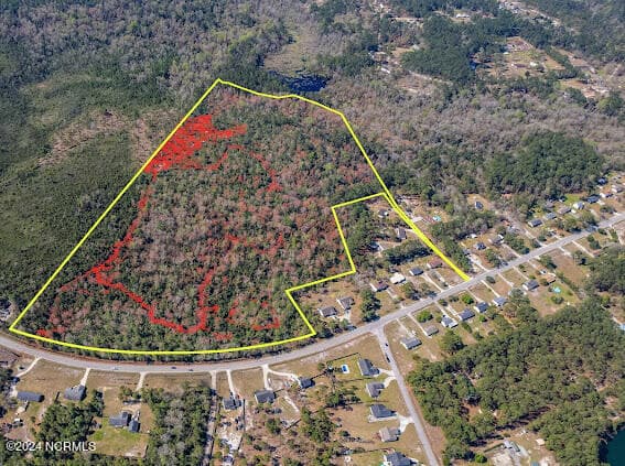 326 Sand Ridge Road, Hubert, NC 28539