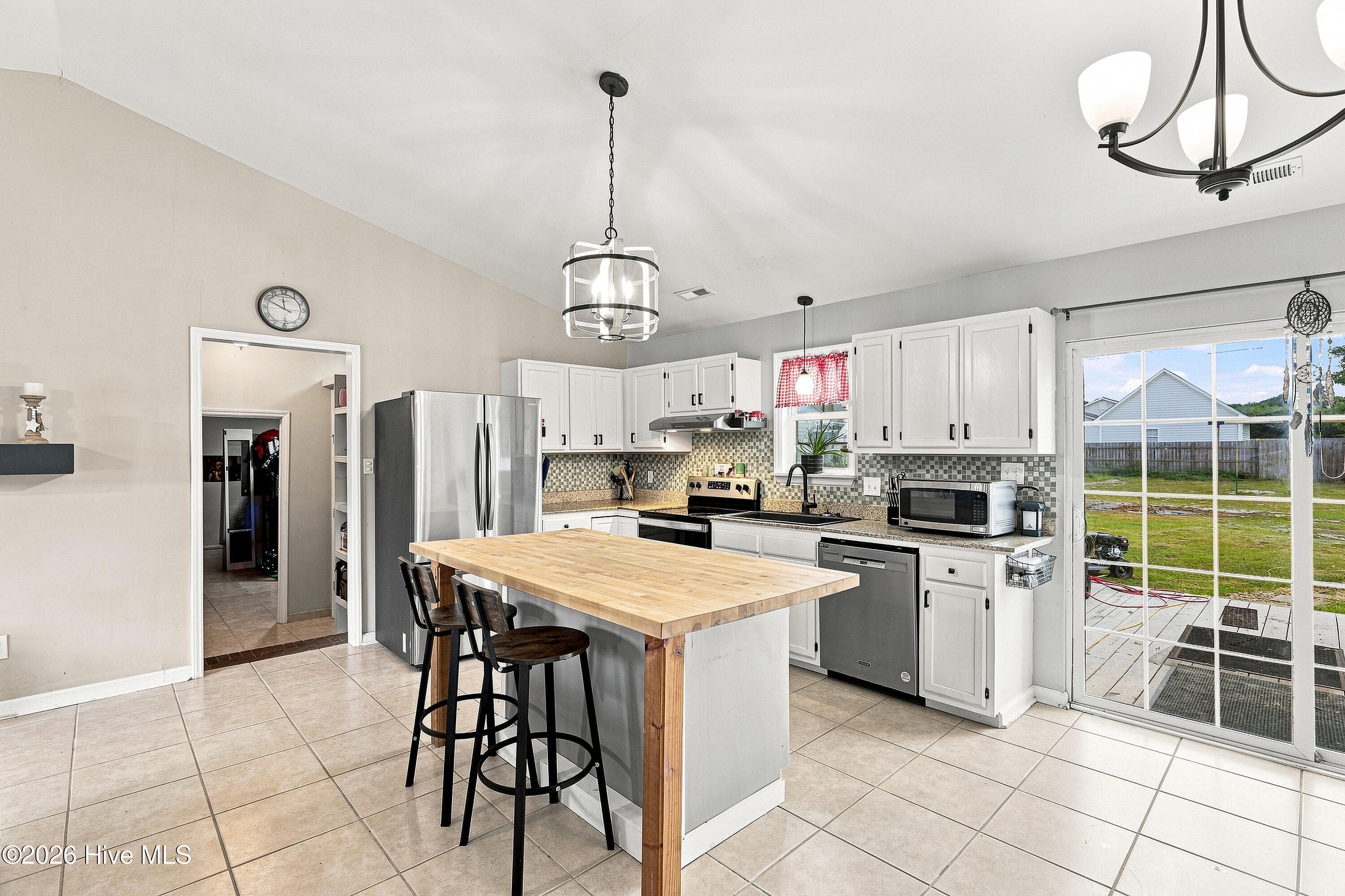 Kitchen - 215 S Ginger Drive, Hubert, NC 28539