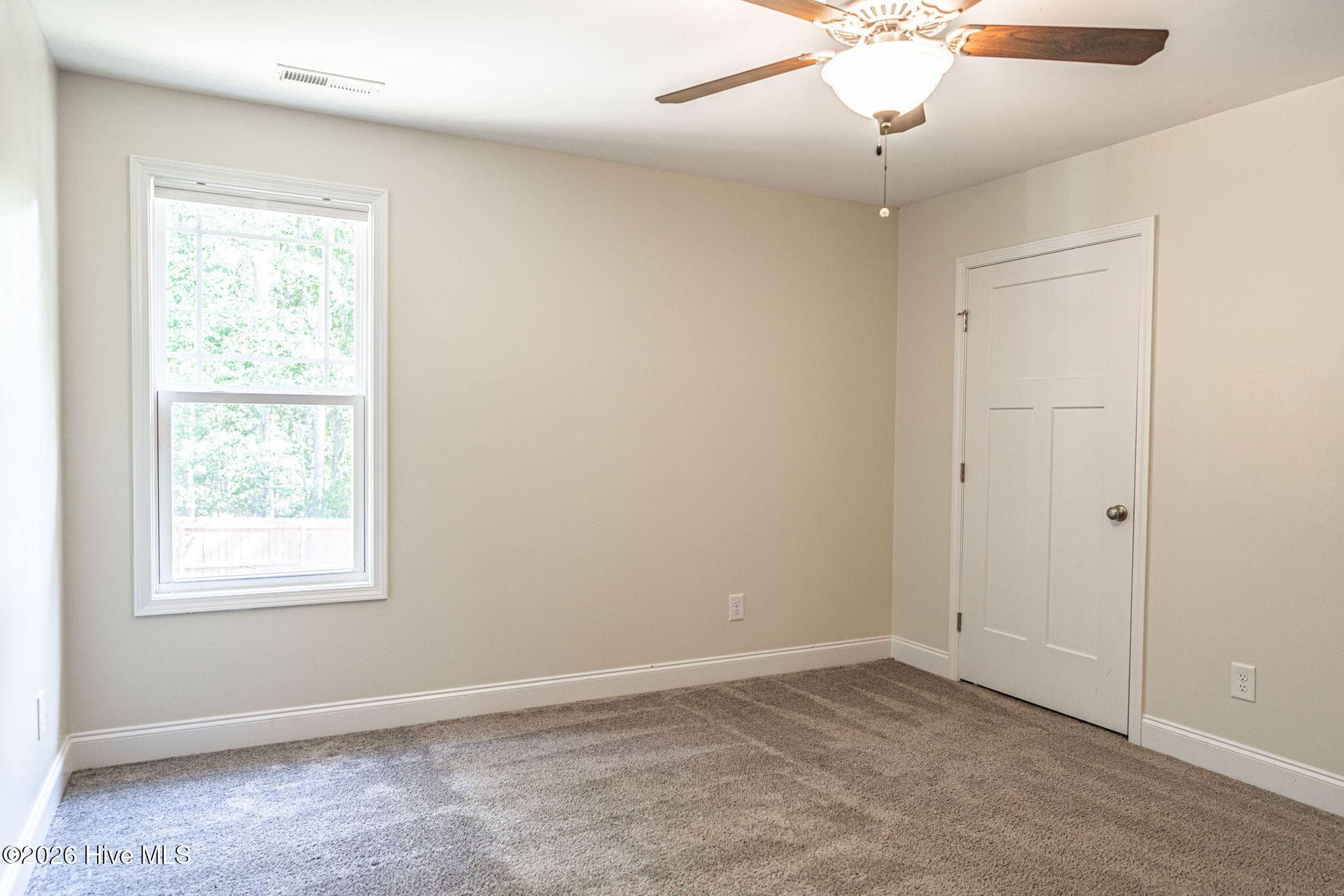 Single Family Residence at 216 Vanderbuilt Court, Aberdeen, NC 28315, photo 25 of 38