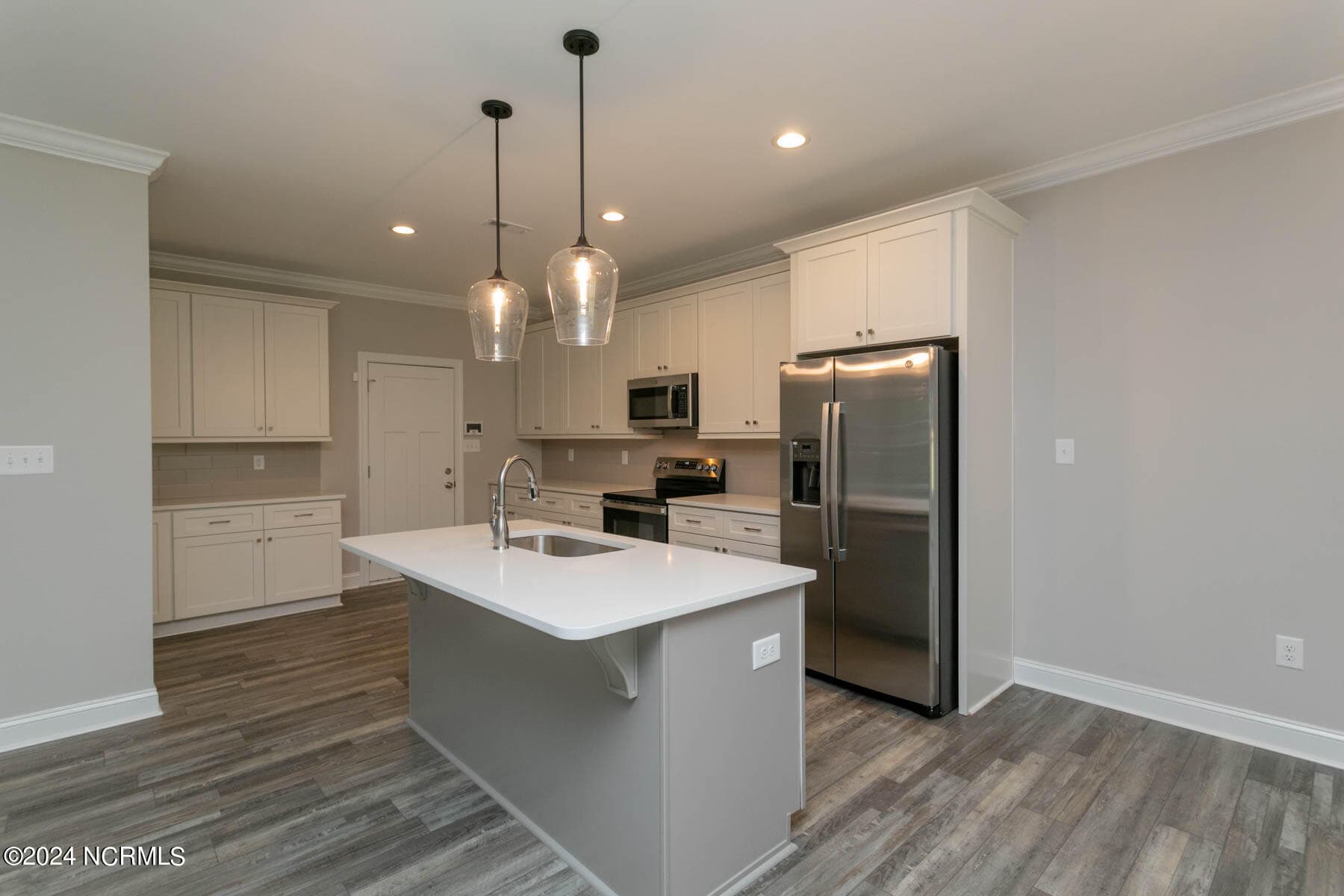 Single Family Residence at 525 N Sycamore Street, Aberdeen, NC 28315, photo 13 of 43