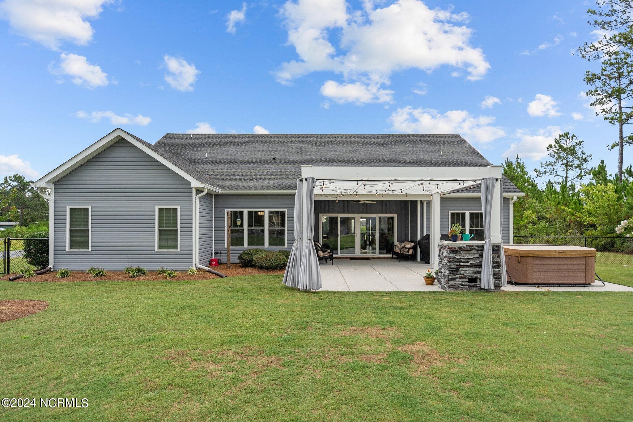 Single Family Residence at 2463 Hoover Road, Hampstead, NC 28443, photo 33 of 62