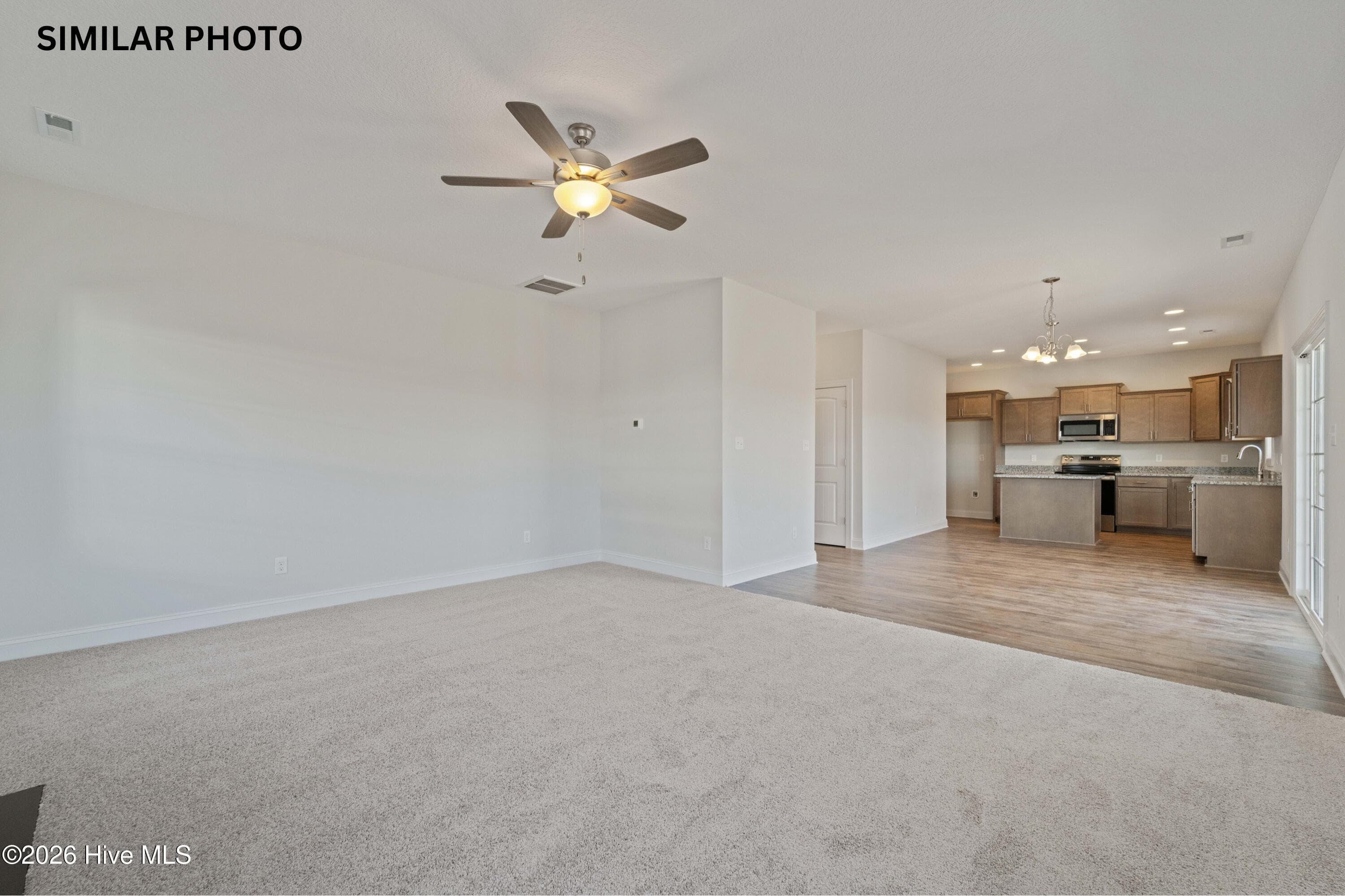 Single Family Residence at 617 Barlowe Lane, Jacksonville, NC 28546, photo 9 of 33