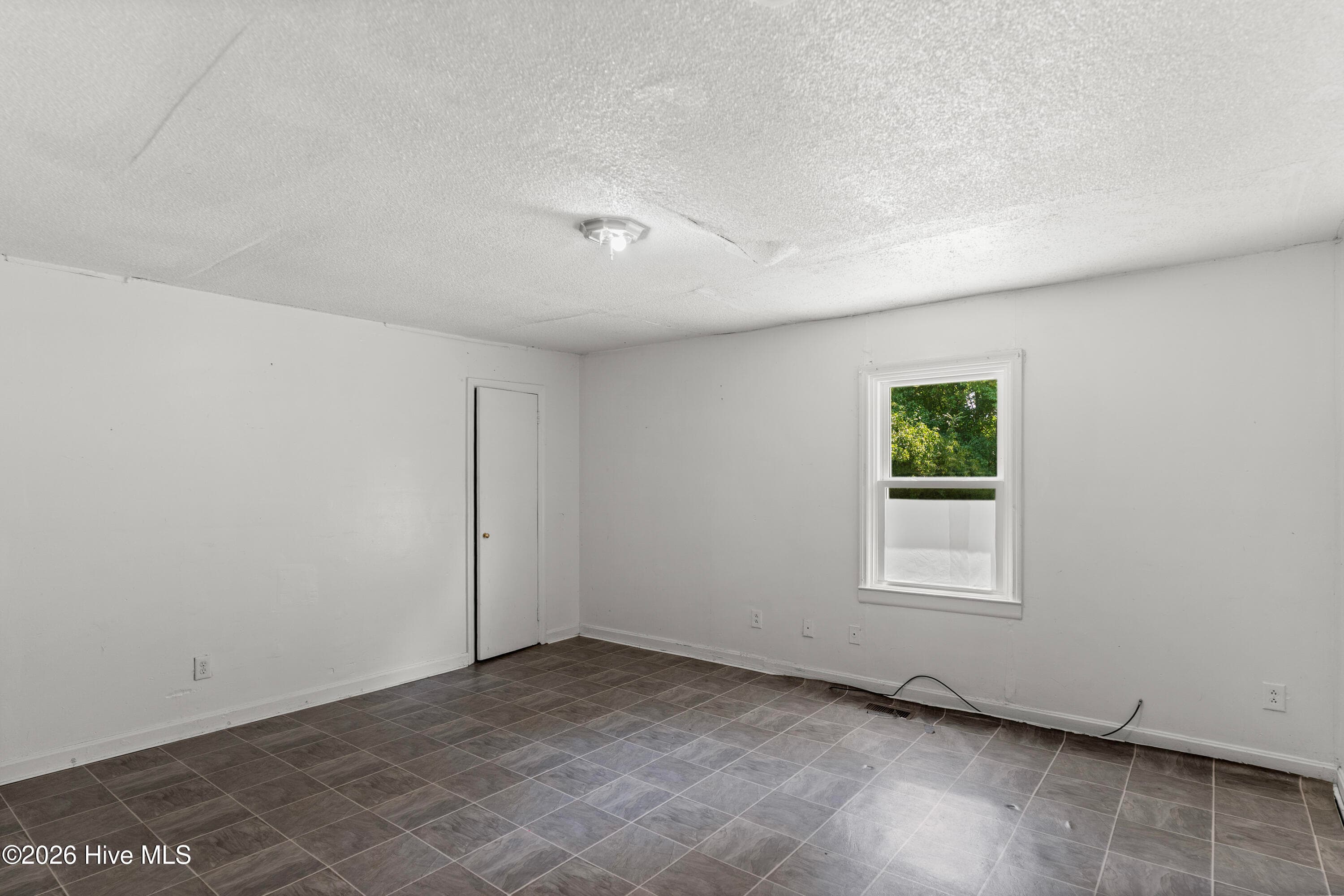Single Family Residence at 204 Julia Street, Warsaw, NC 28398, photo 18 of 24
