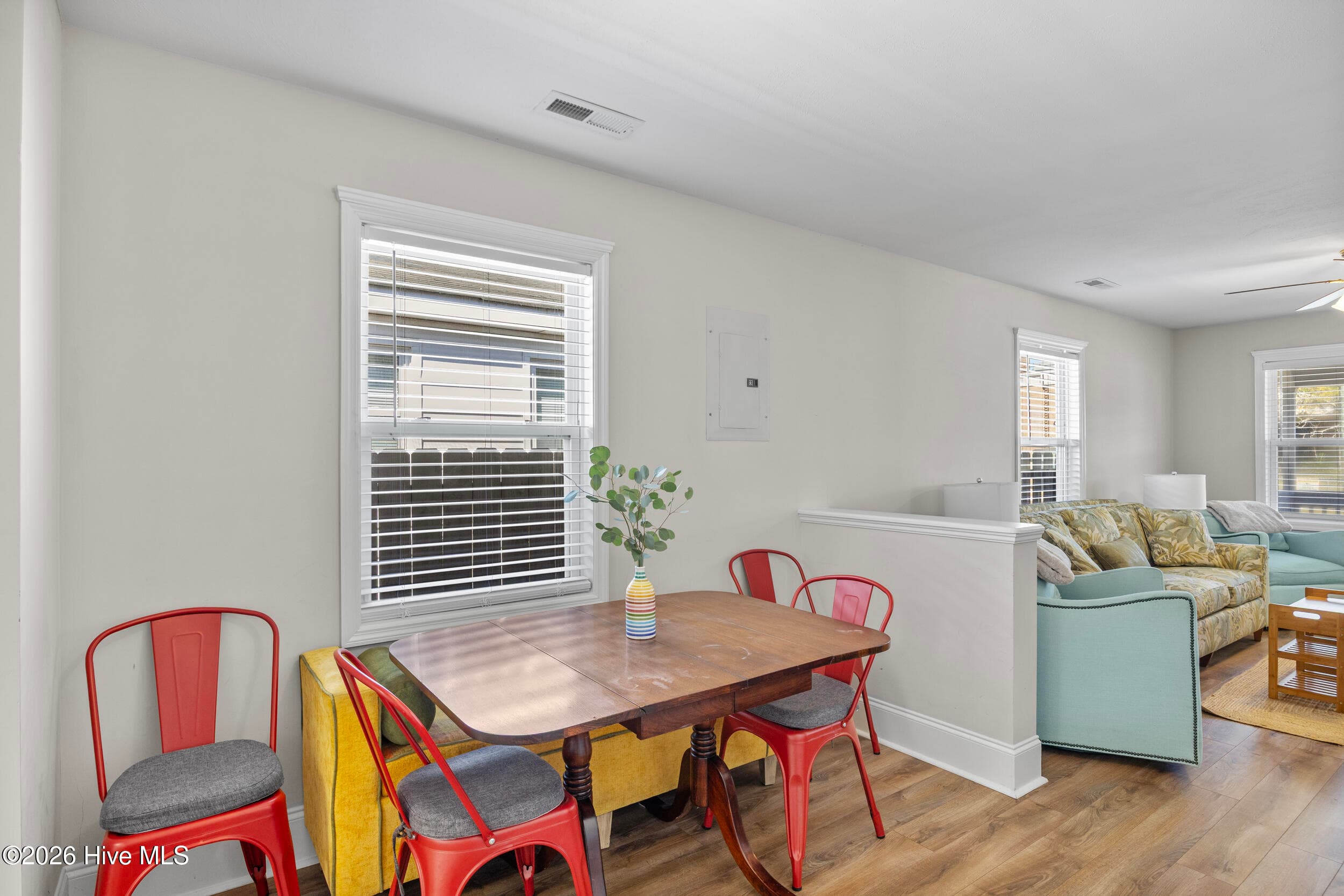 Single Family Residence at 1112 S 10th Street, Wilmington, NC 28401, photo 7 of 27