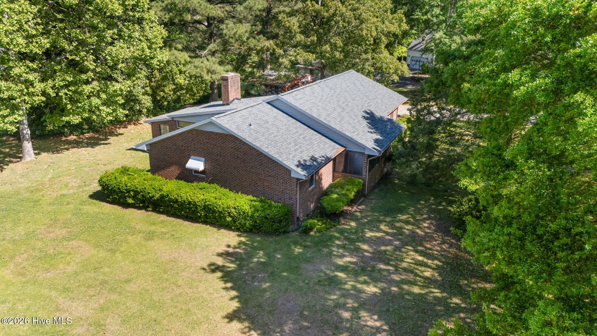 Single Family Residence at 4802 Meadow Court Drive, New Bern, NC 28562, photo 17 of 52