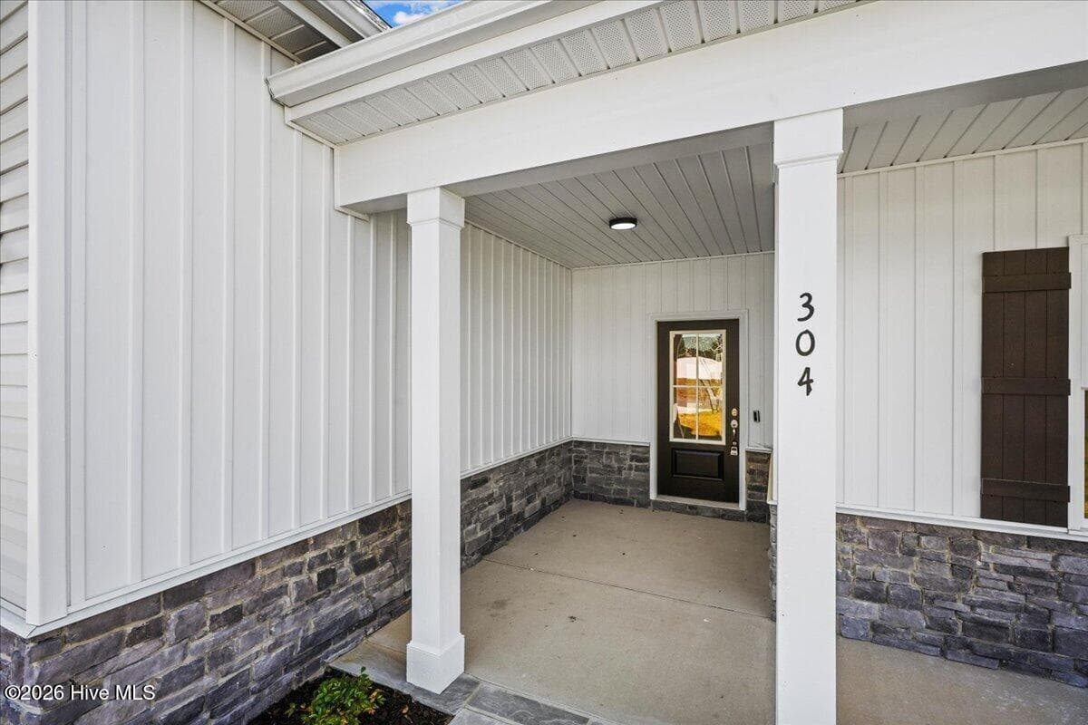 Single Family Residence at 304 Creeks Edge Drive, Pikeville, NC 27863, photo 24 of 175