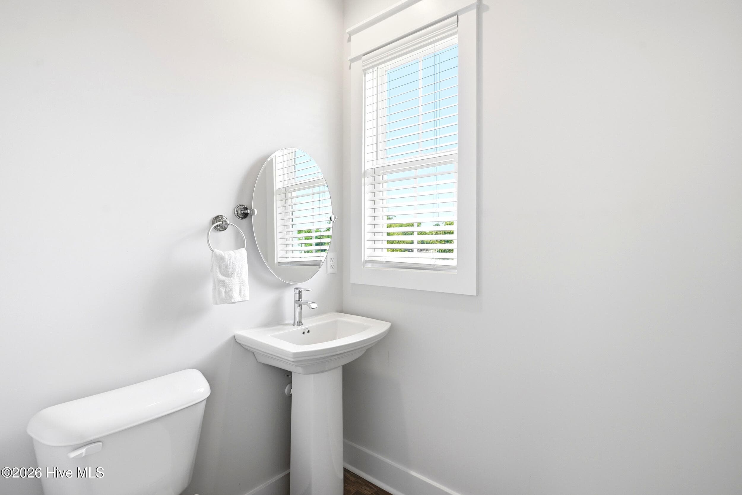 Single Family Residence at 312 Loder Avenue, Wilmington, NC 28409, photo 28 of 61