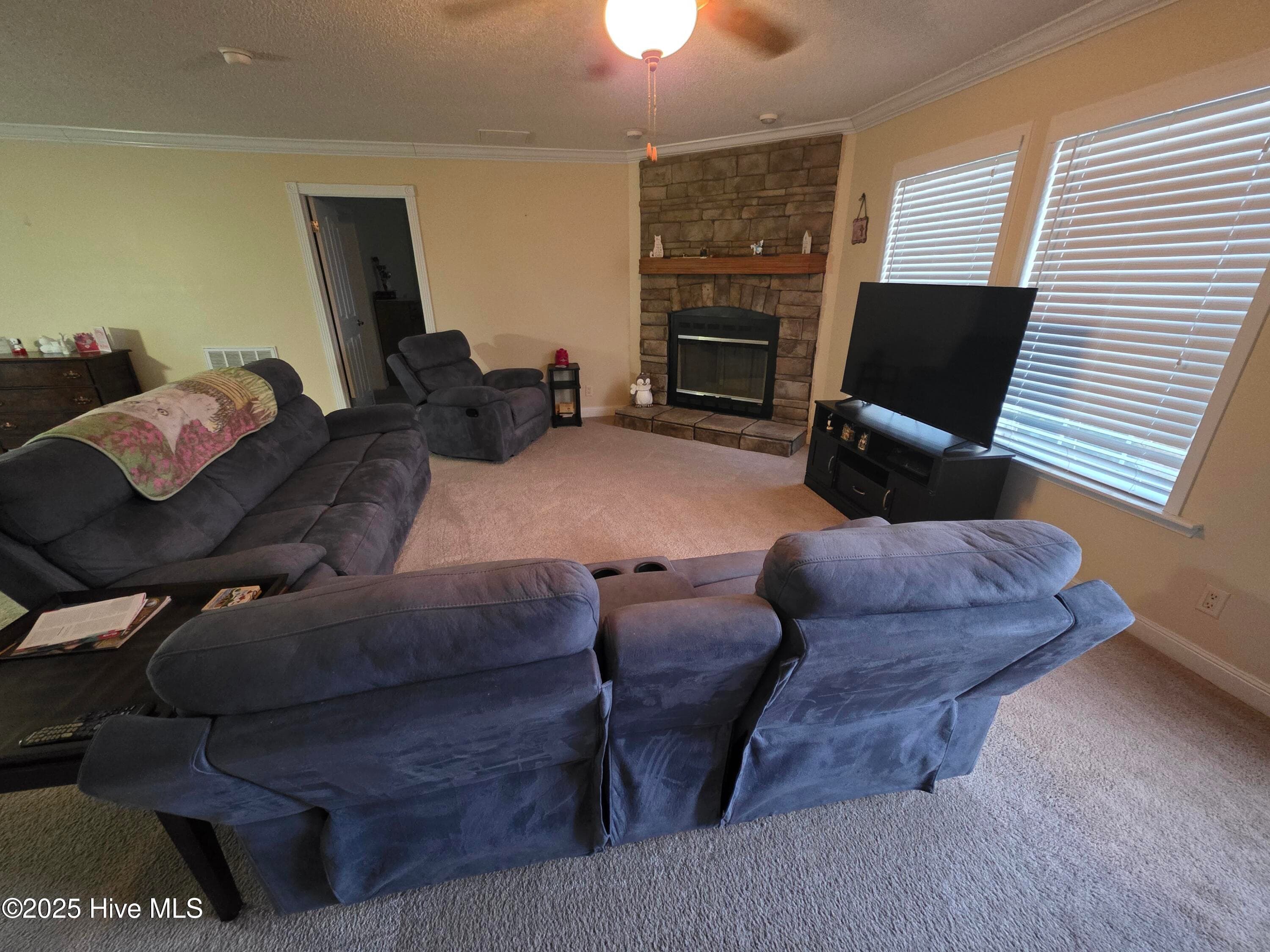 394 Bullard Pit Circle, Autryville, NC 28318