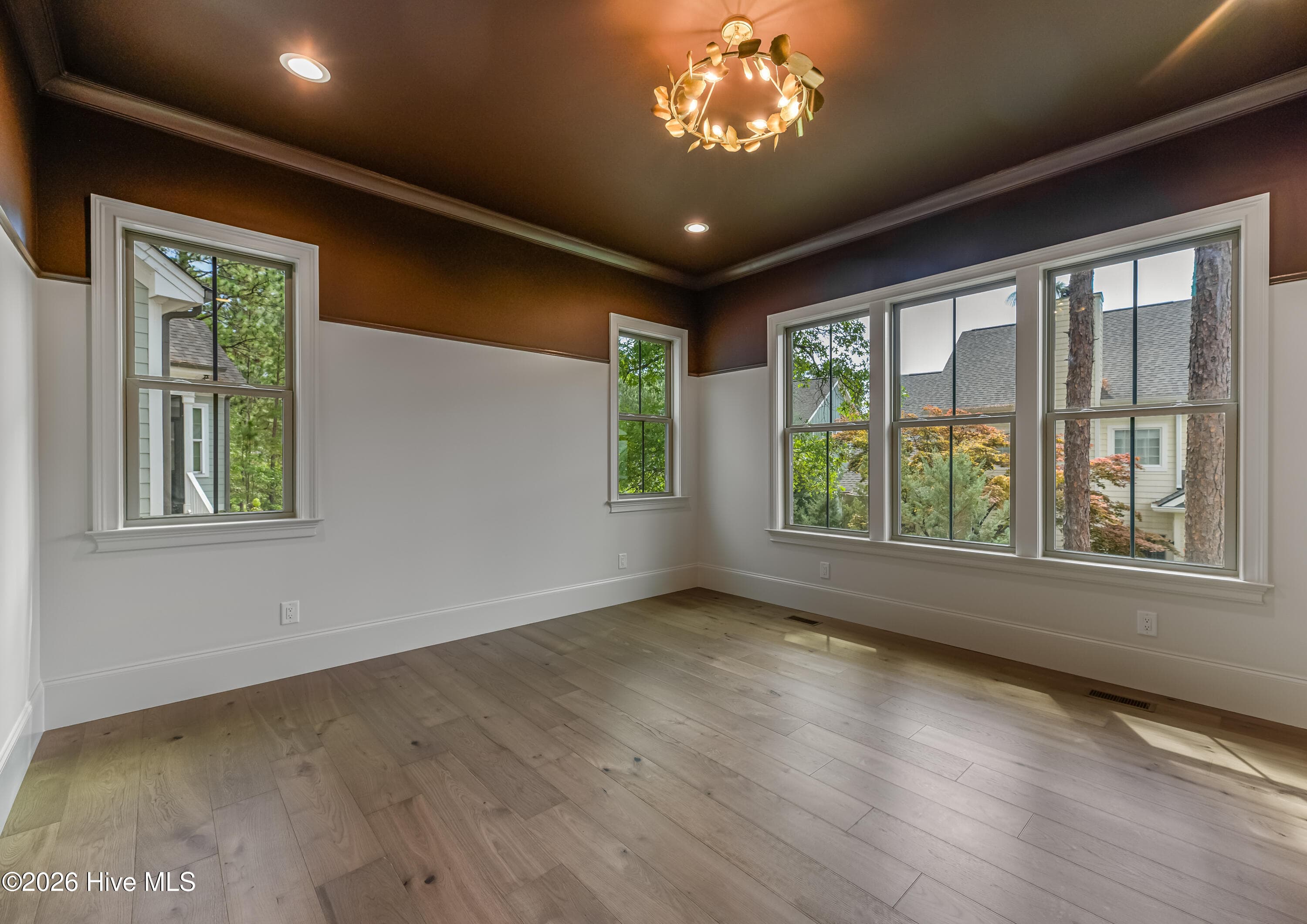 Single Family Residence at 44 Dungarvan Lane, Pinehurst, NC 28374, photo 11 of 32