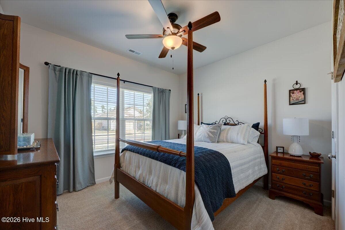 Single Family Residence at 2010 Montford Drive, New Bern, NC 28562, photo 15 of 53