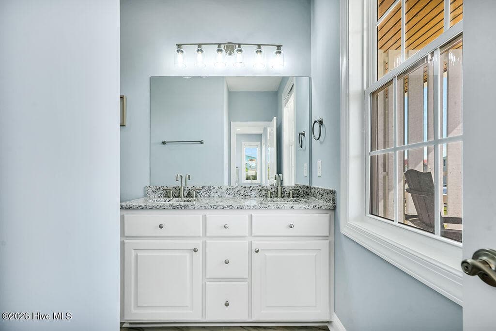 2nd floor master suite - 246 Grandview Drive, Sneads Ferry, NC 28460