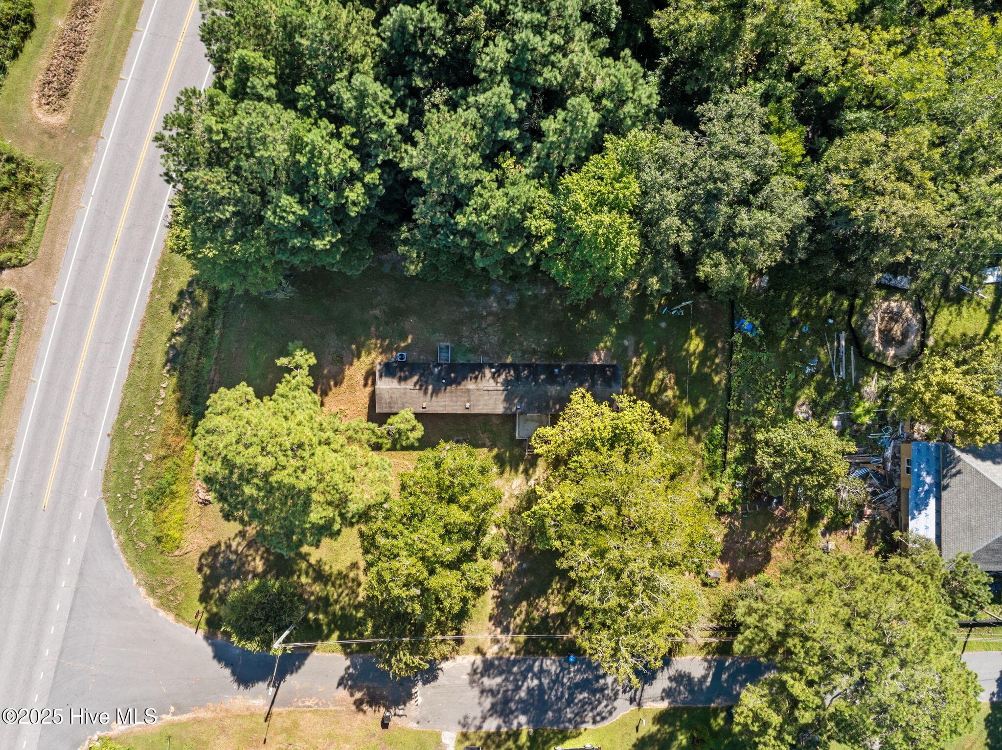 Manufactured Home at 120 8th Street, Bolton, NC 28423, photo 47 of 49