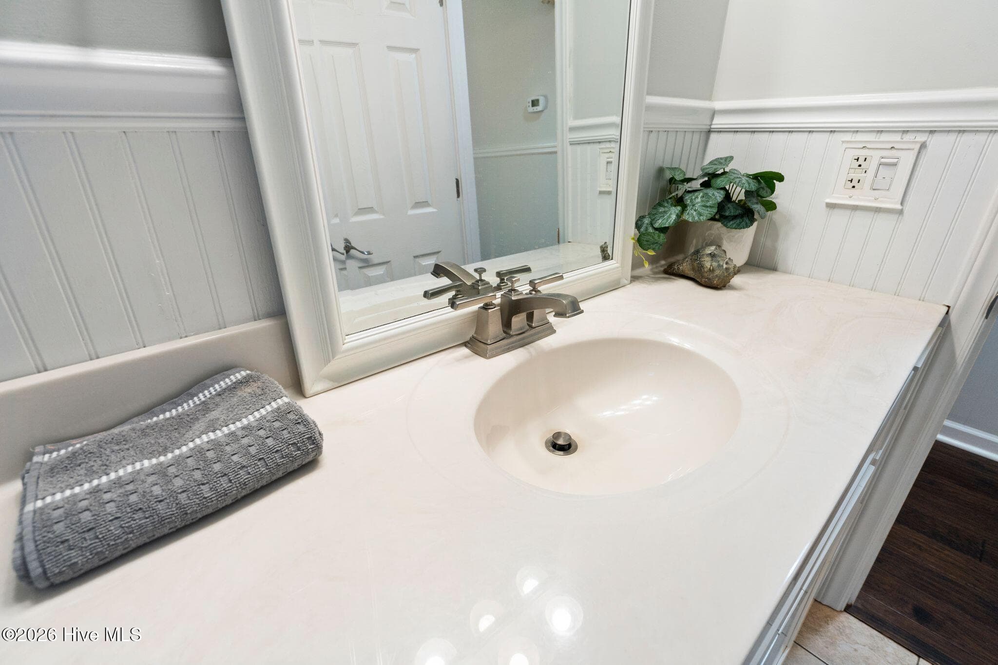 Single Family Residence at 806 Bragg Drive, Wilmington, NC 28409, photo 28 of 57