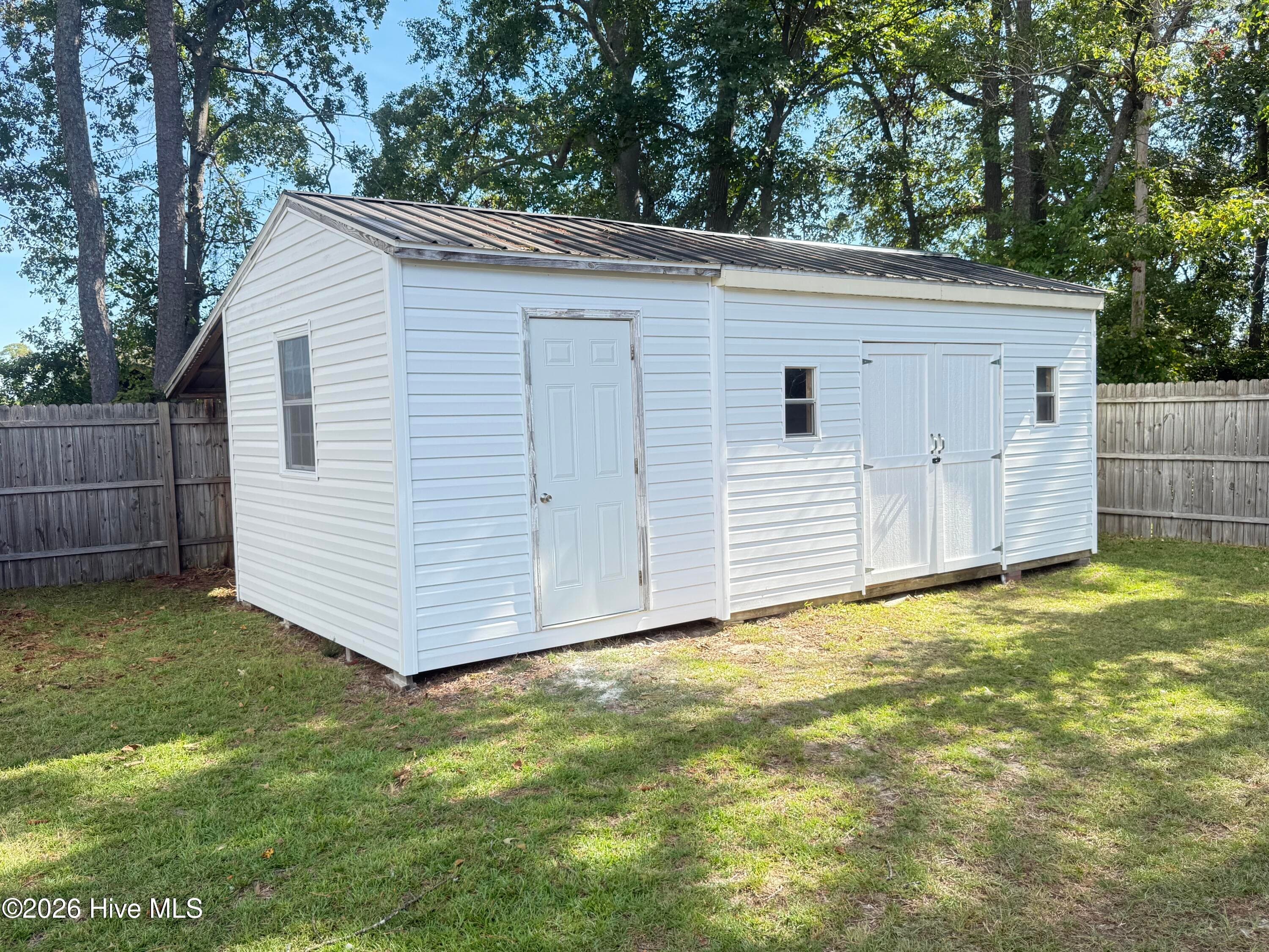 Single Family Residence at 410 Waters Circle, Goldsboro, NC 27534, photo 22 of 33