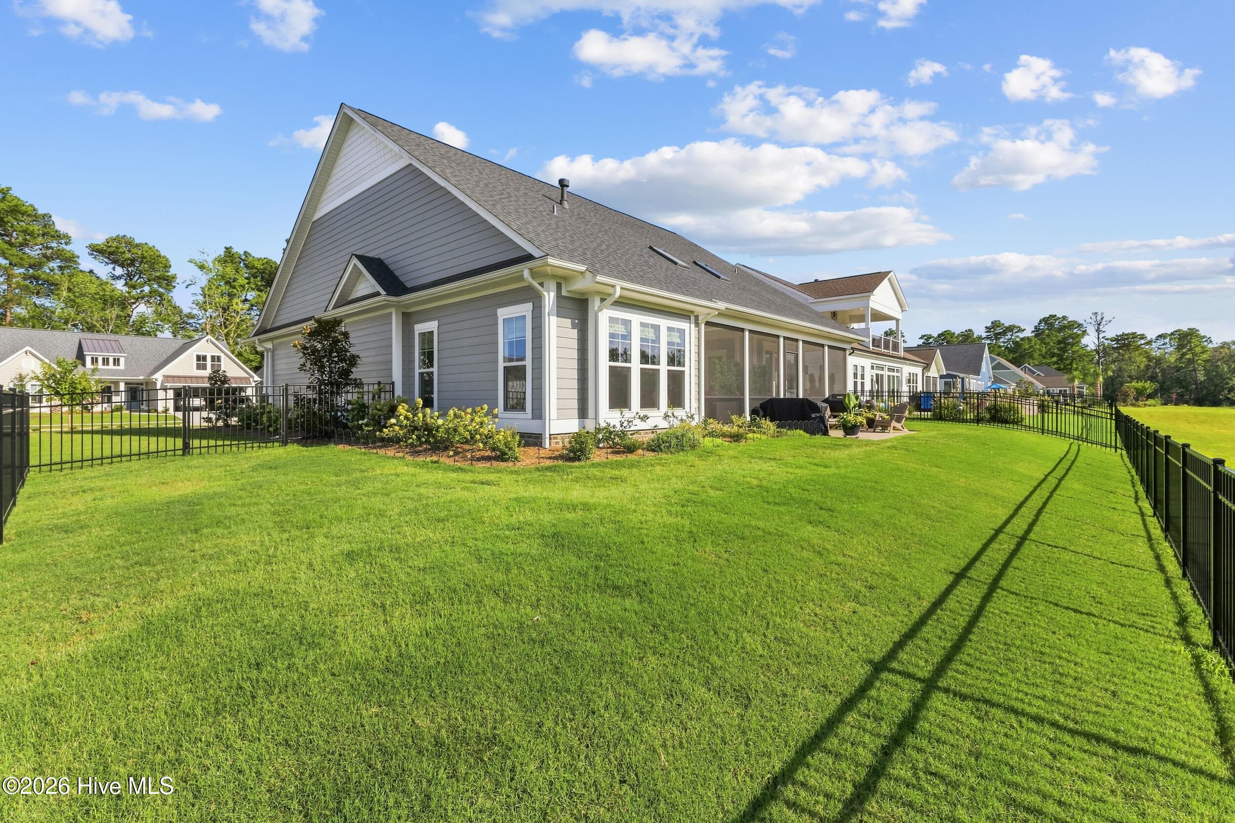 Single Family Residence at 5089 Saltgrass Cove, Leland, NC 28451, photo 45 of 132