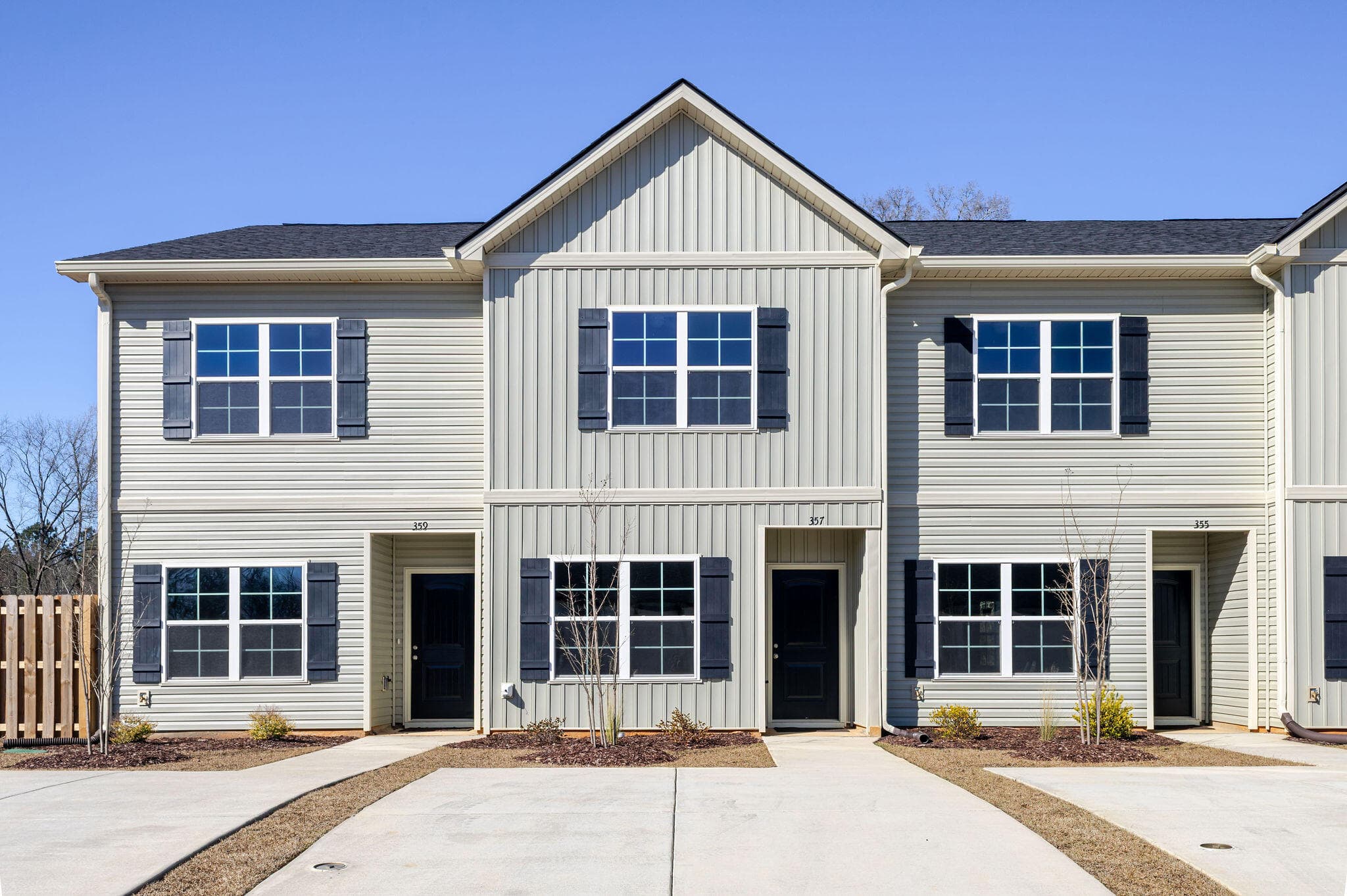 Townhouse at 357 Bordeaux Drive, Thomson, GA 30824, photo 2 of 24