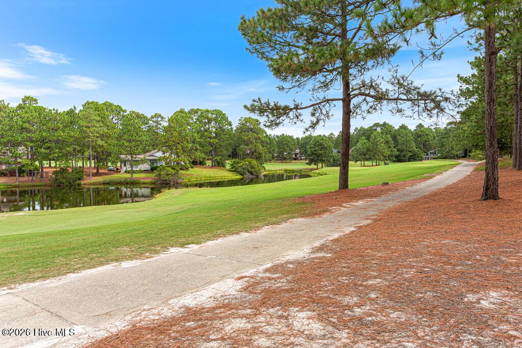 Single Family Residence at 71 Deerwood Lane, Pinehurst, NC 28374, photo 5 of 8