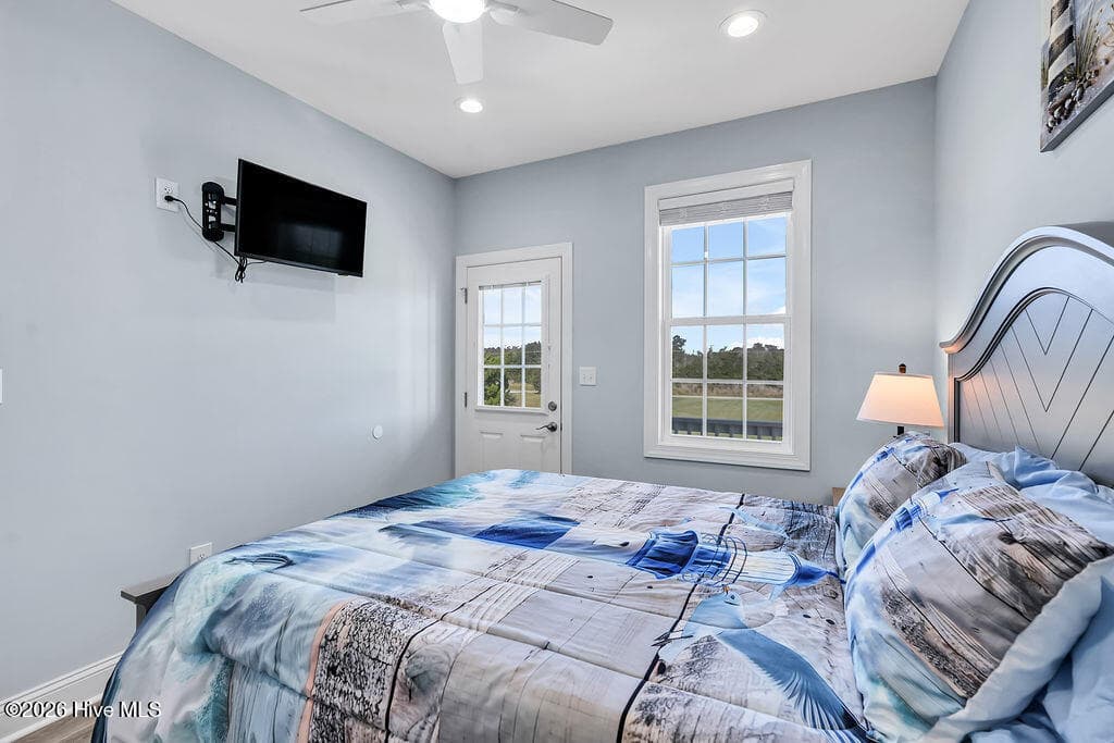 Guest bedroom 2nd floor - 244 Grandview Drive, Sneads Ferry, NC 28460