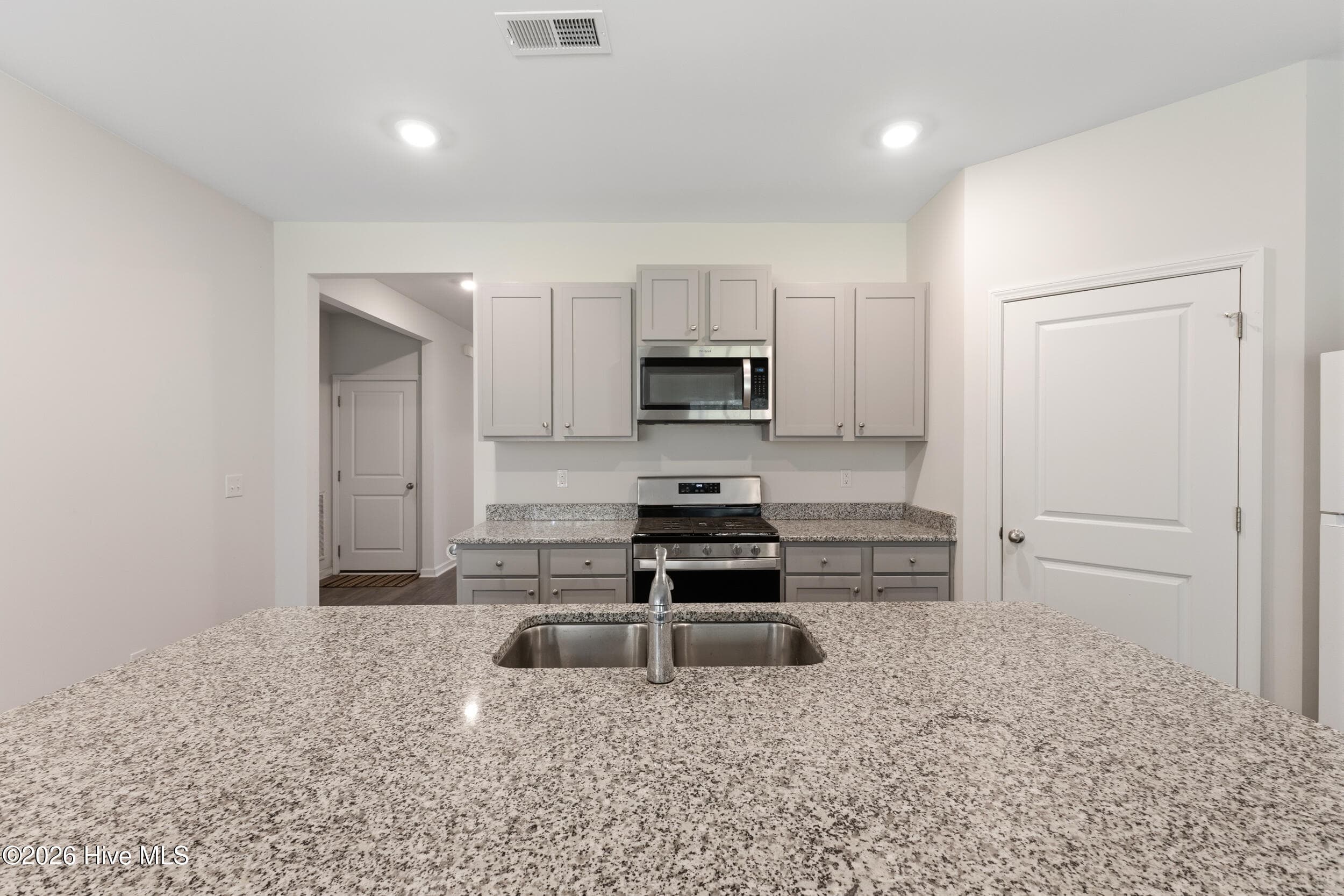 Single Family Residence at 133 Tributary Circle, Wilmington, NC 28401, photo 11 of 30