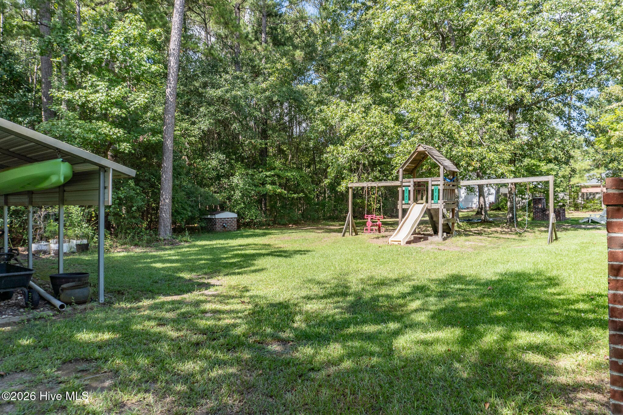 Single Family Residence at 2509 3rd Avenue, Elizabethtown, NC 28337, photo 18 of 36