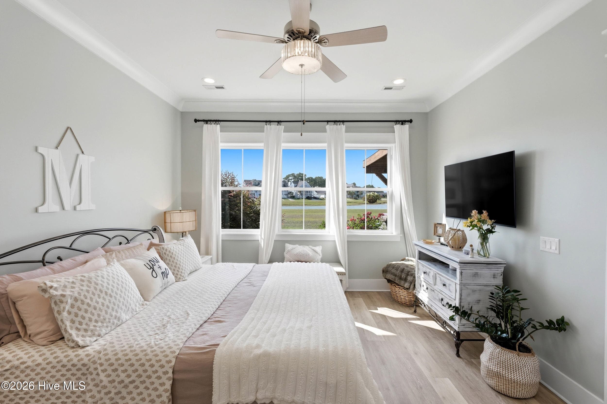 Single Family Residence at 331 Spicer Lake Drive, Holly Ridge, NC 28445, photo 24 of 80