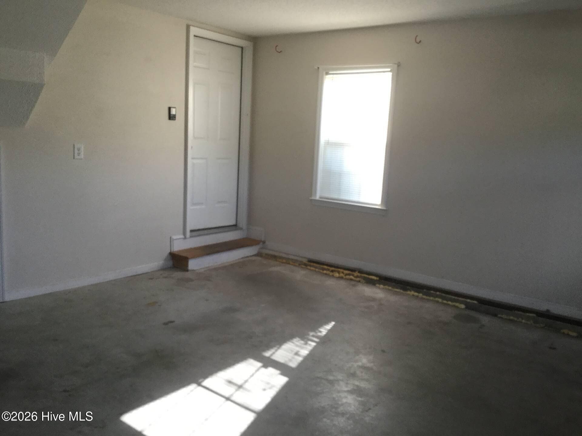 Single Family Residence at 112 Inge Court, New Bern, NC 28562, photo 14 of 24